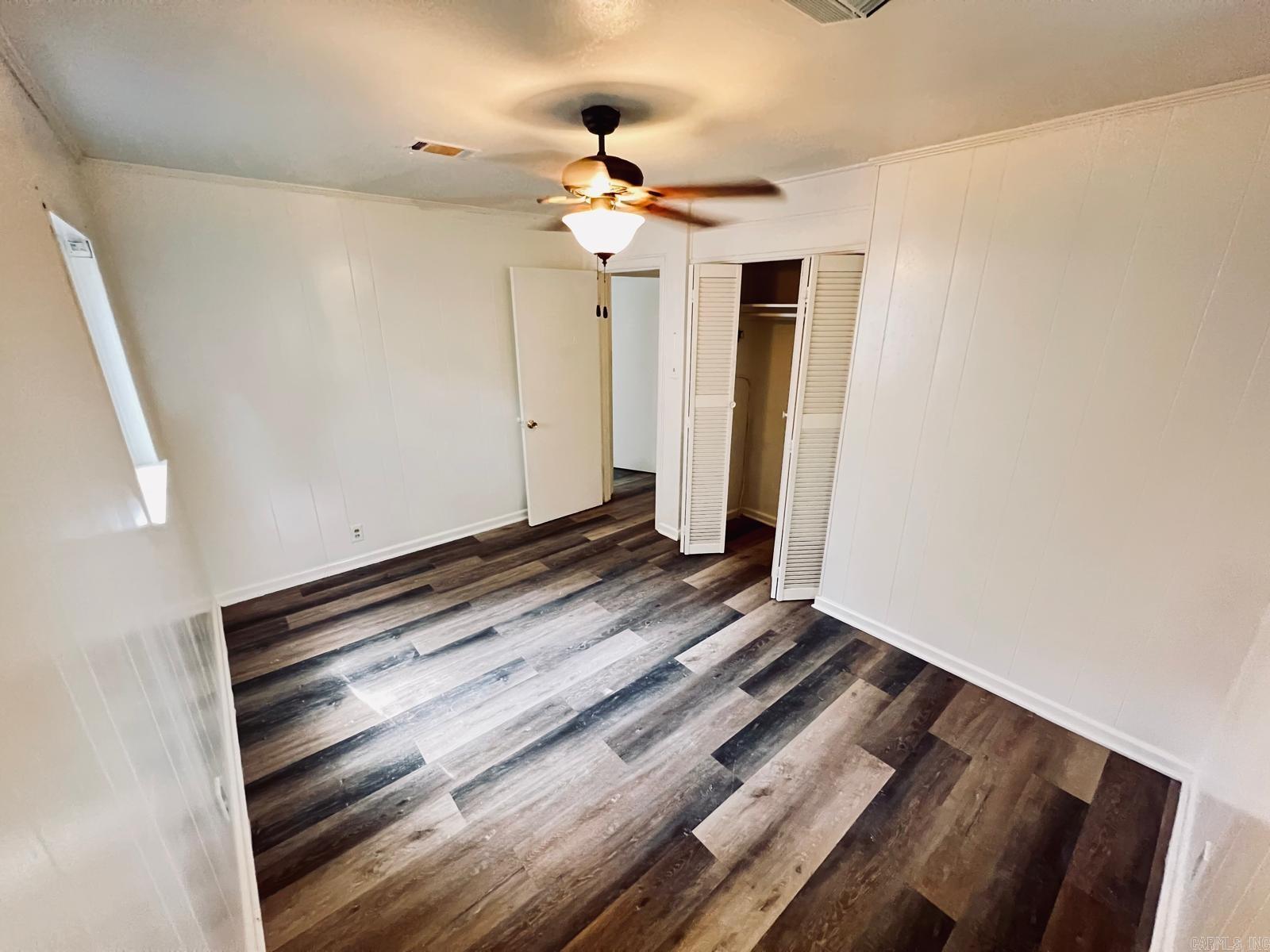 3701 Maple Street Property Photo 6