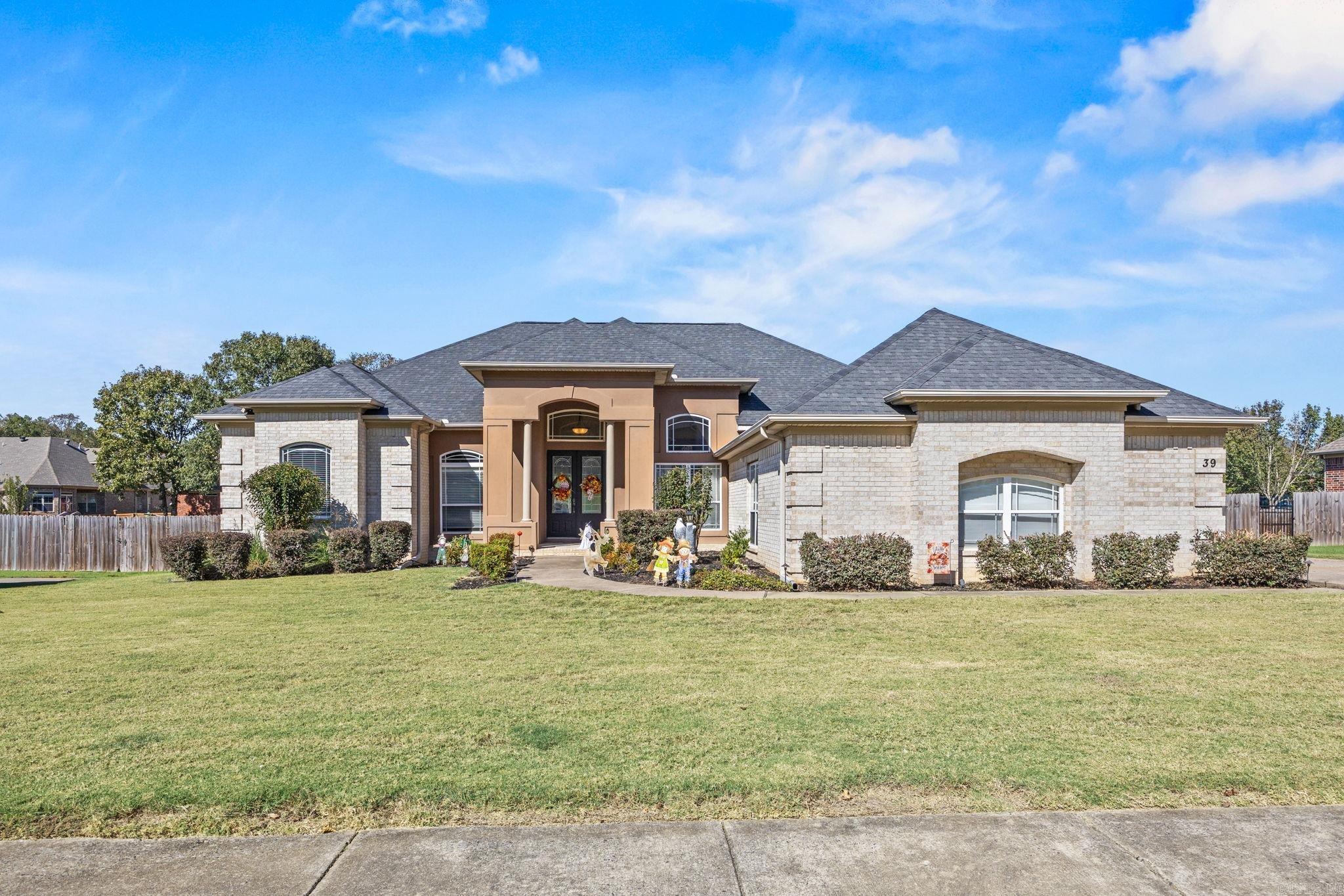 39 Cypress Creek Drive Property Photo 1