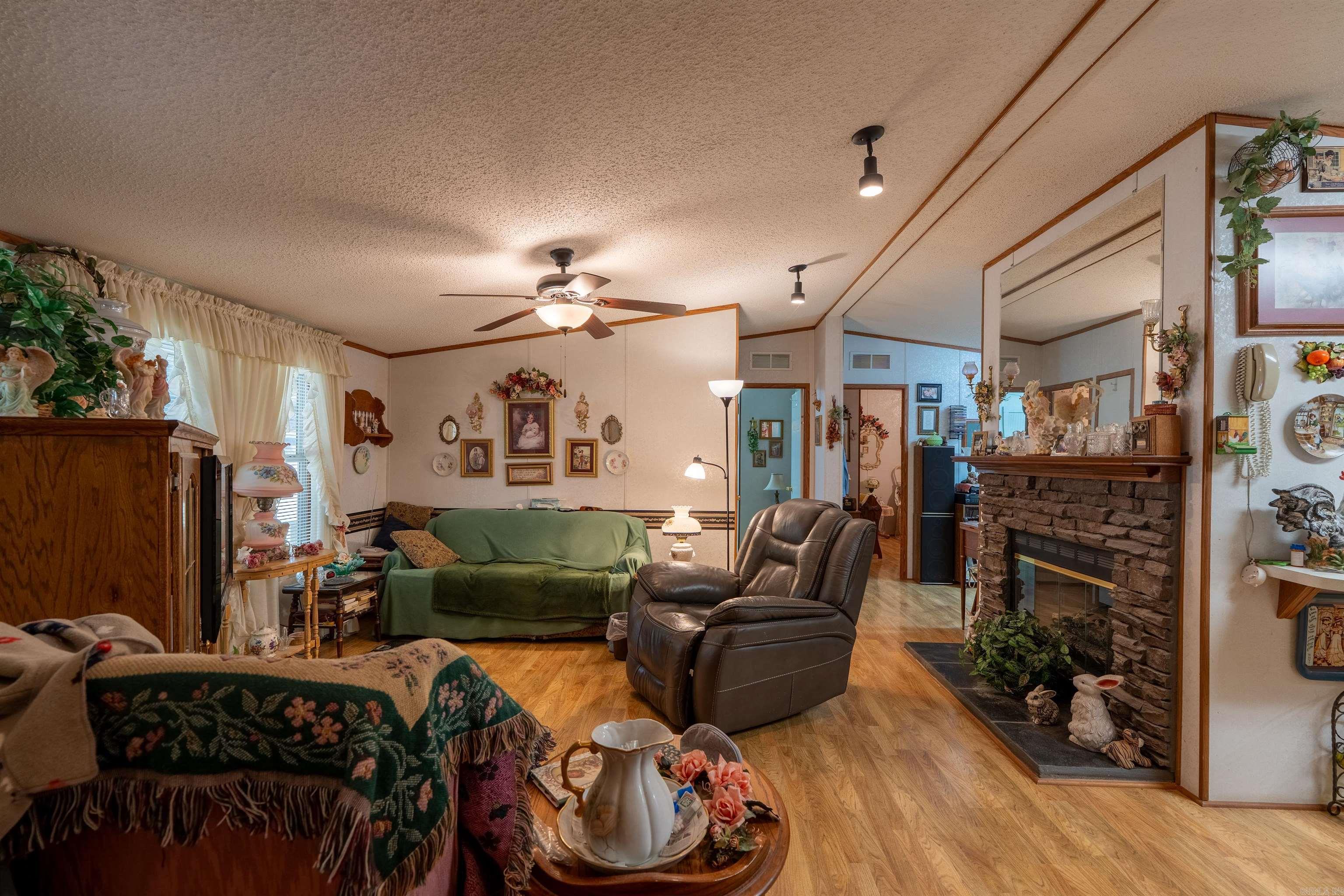 4935 Pangburn Road Property Photo 4