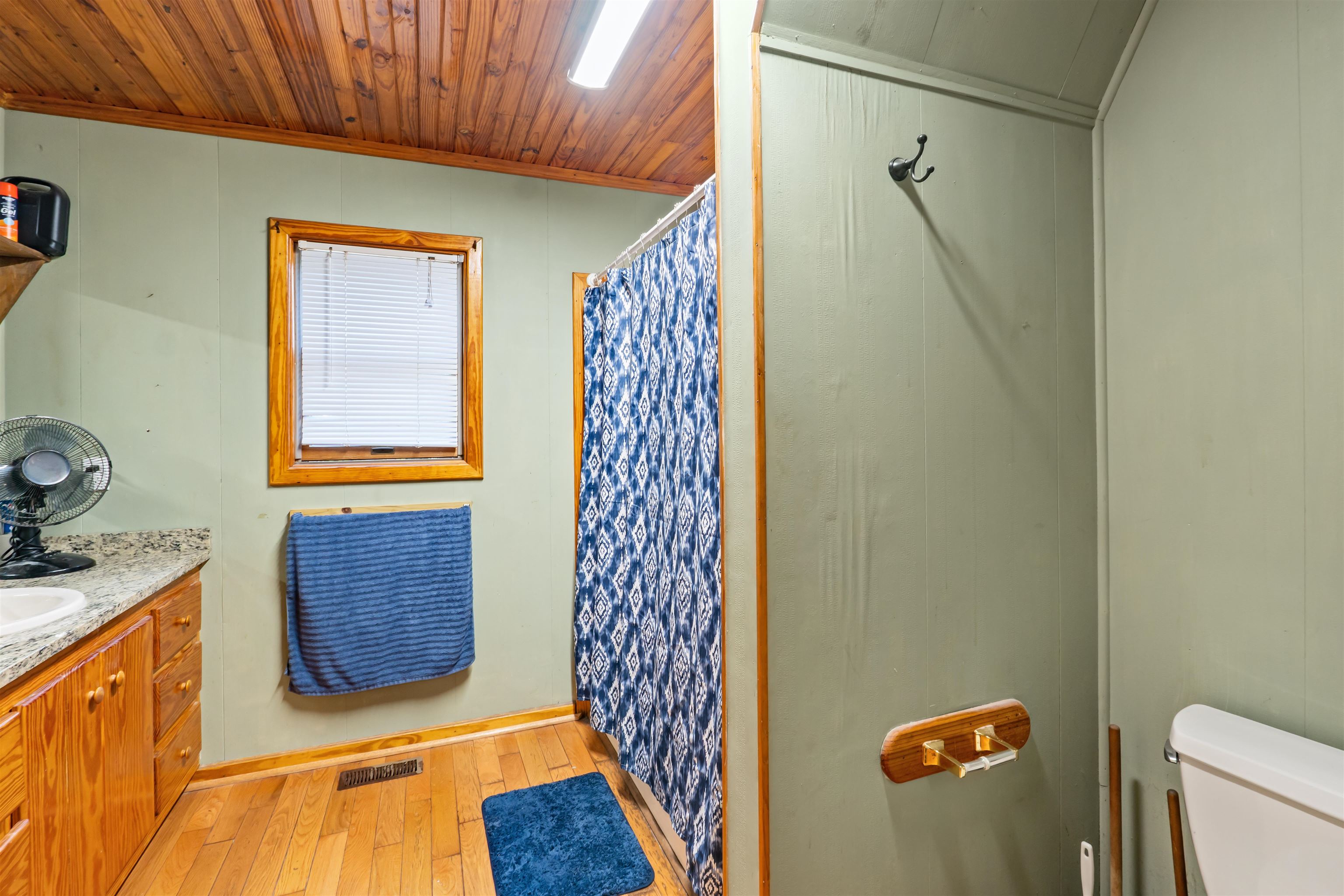404 Bone Island Road Property Photo 17