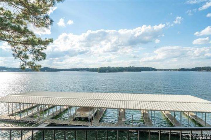 120 Catalina Circle 9D Property Photo 1