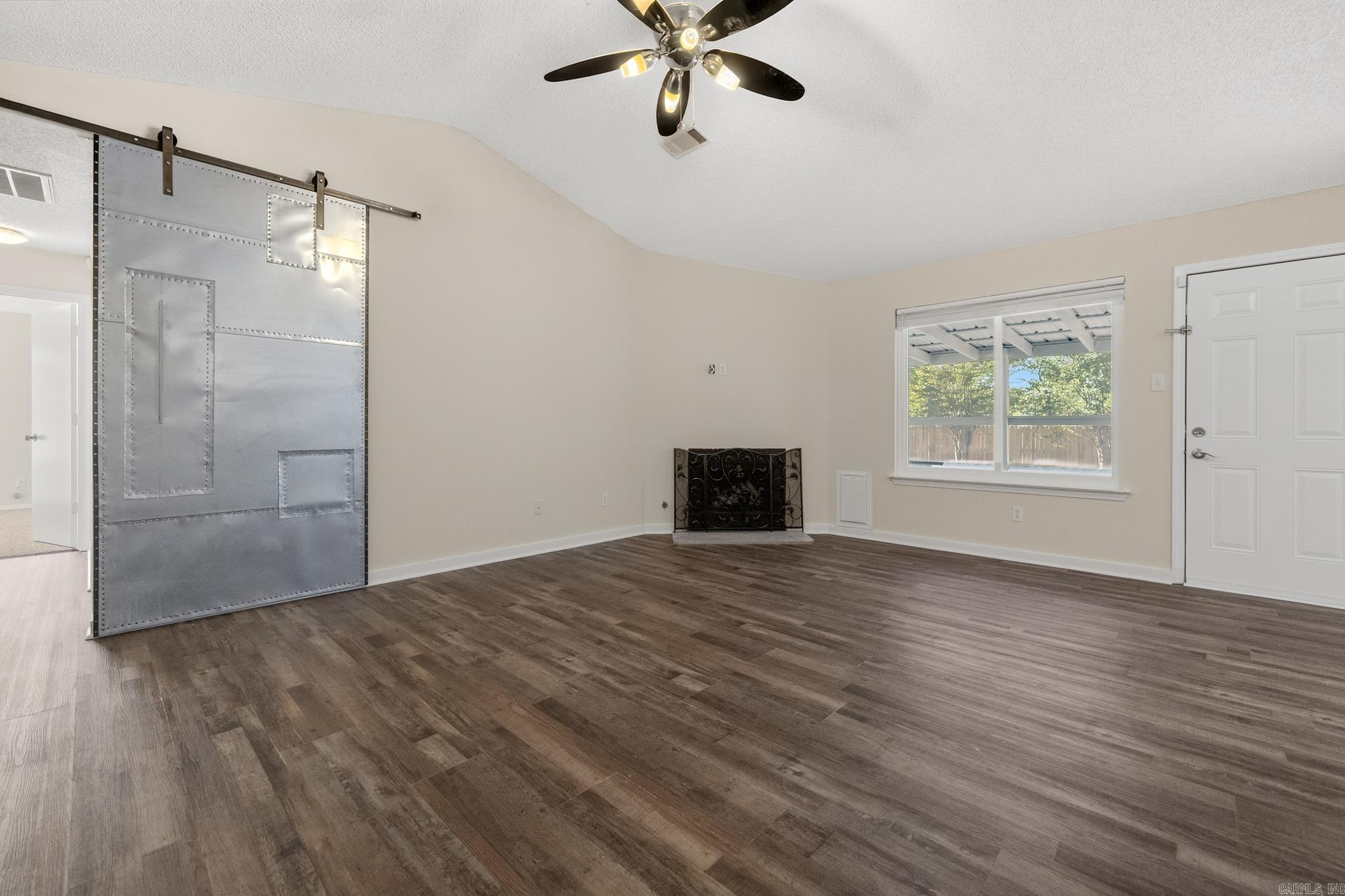 4 Mesquite Cove Property Photo 4