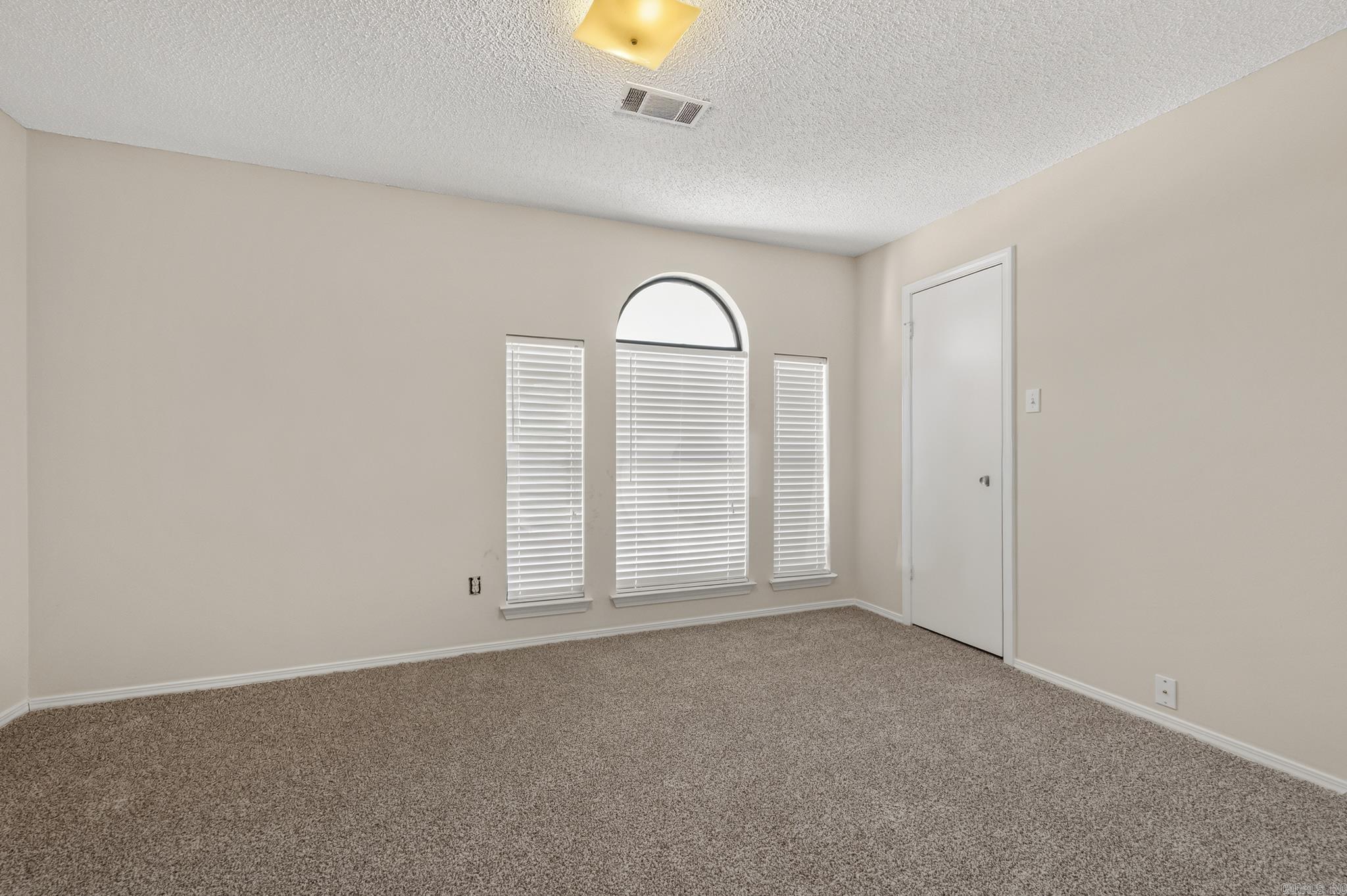 4 Mesquite Cove Property Photo 22