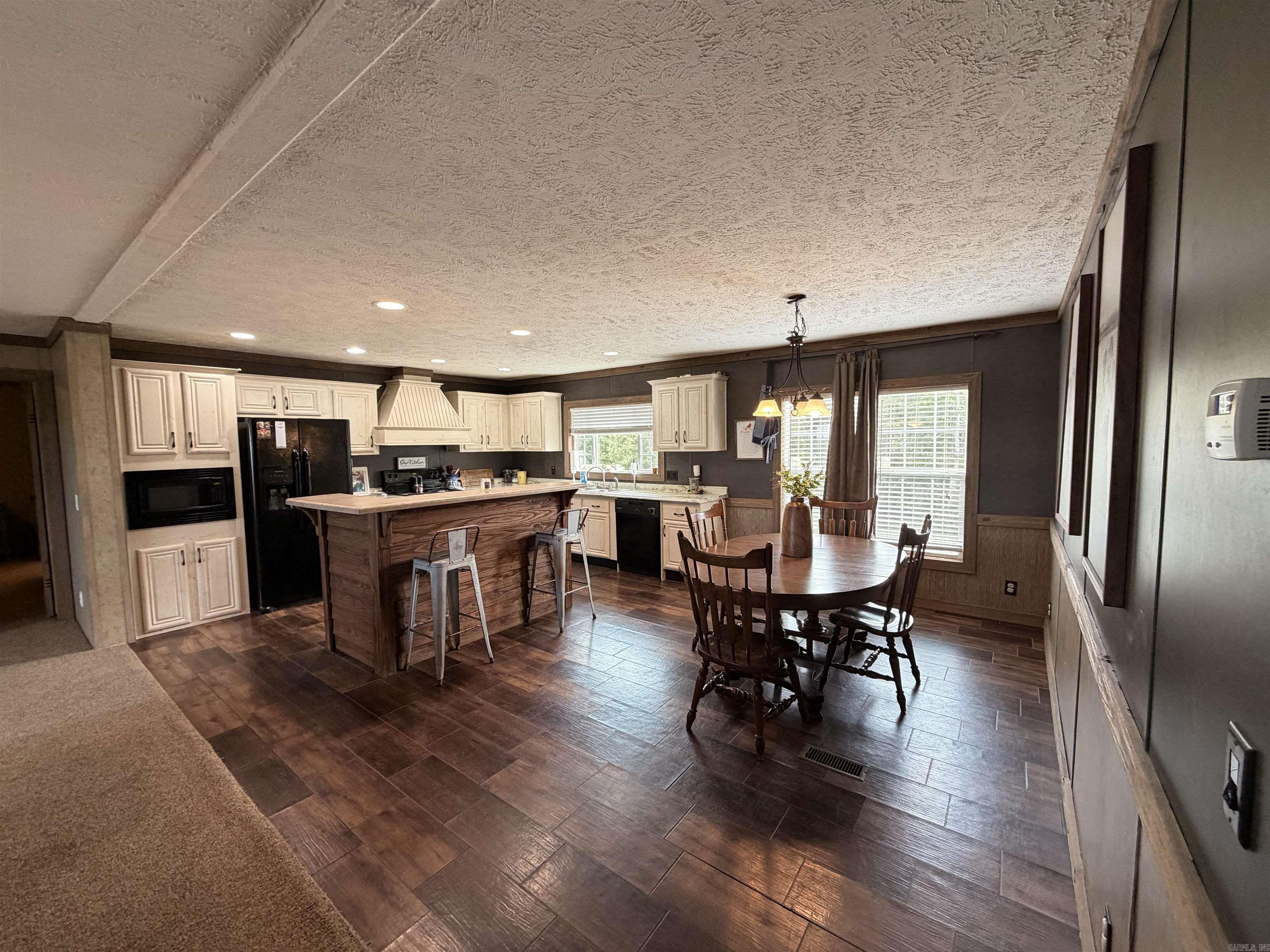 436 Hill Loop Property Photo 15