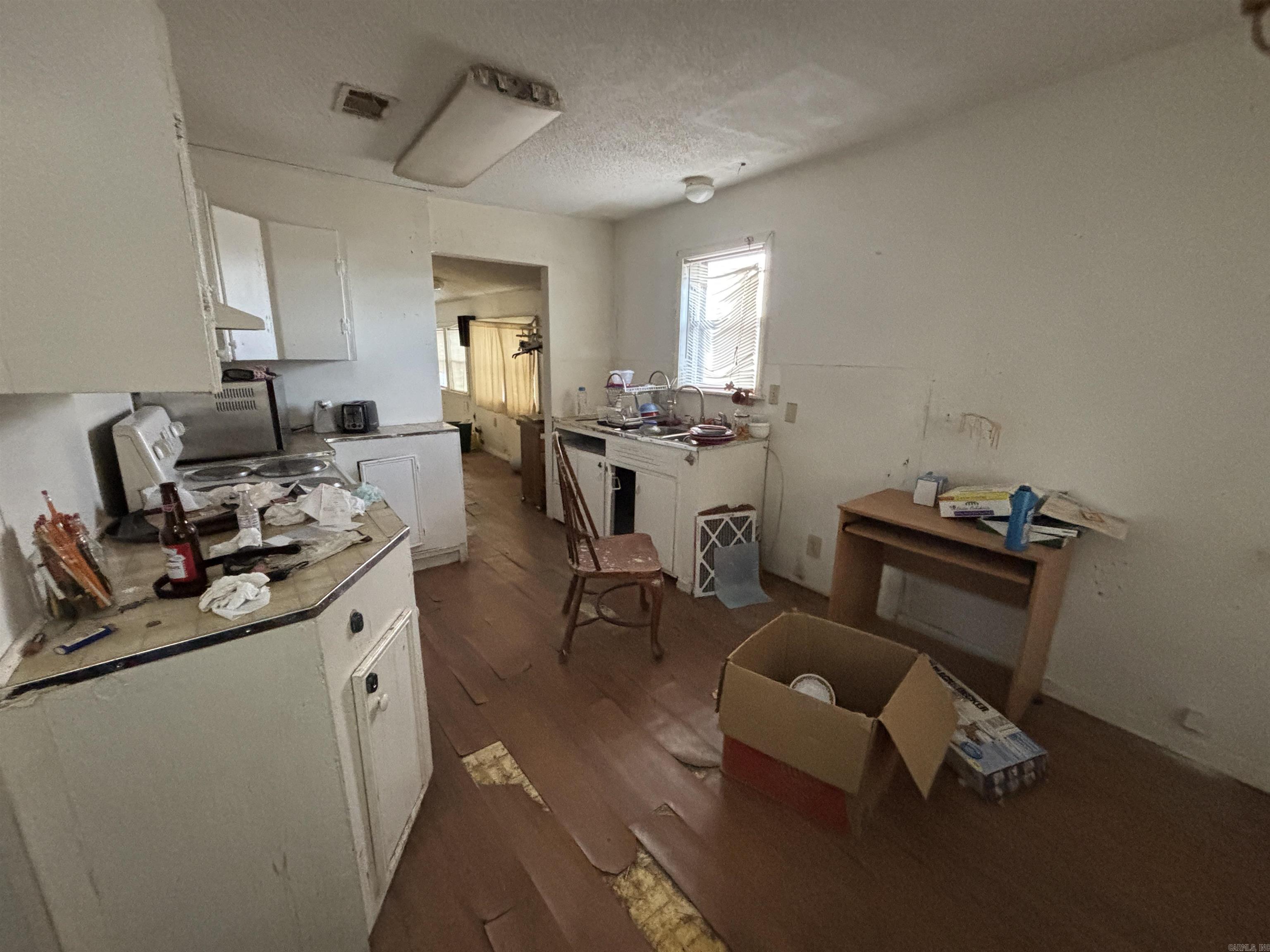 417 Fairfield Rd Property Photo 4