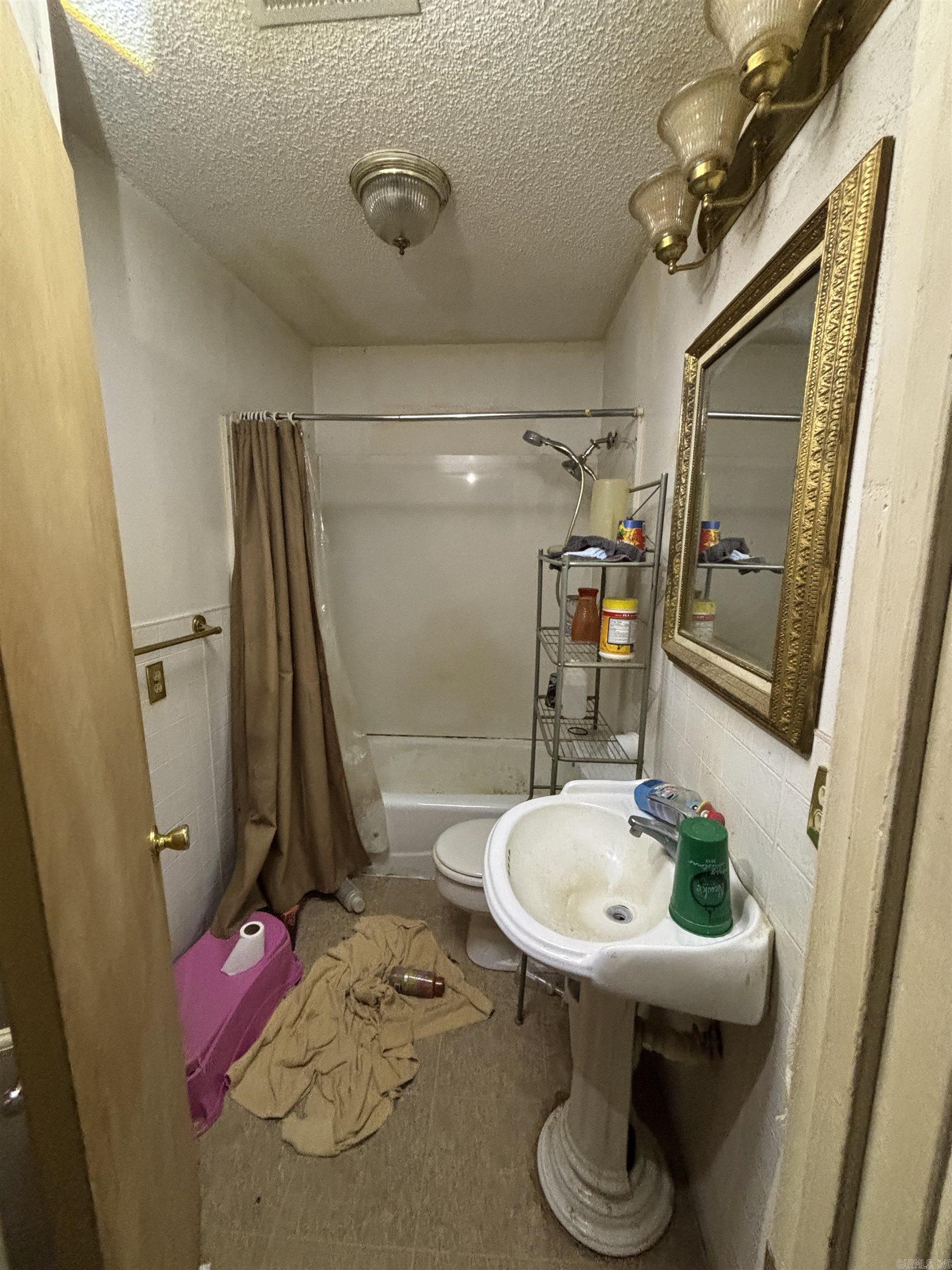 417 Fairfield Rd Property Photo 11