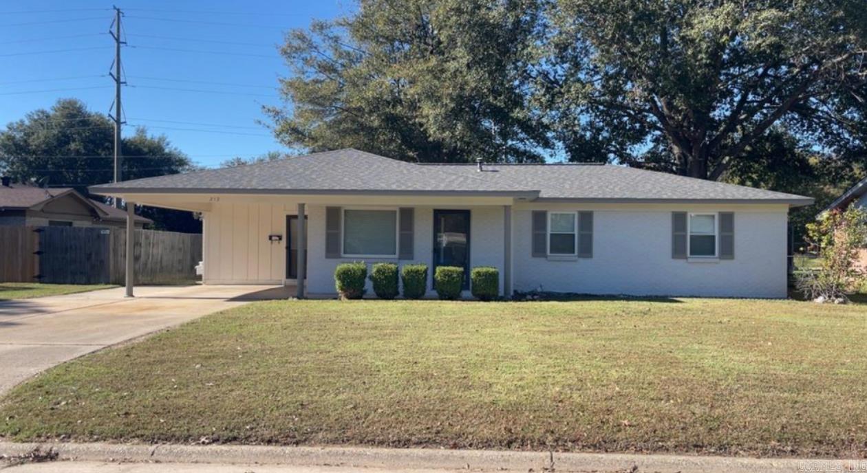 212 S Adcock Property Photo 1