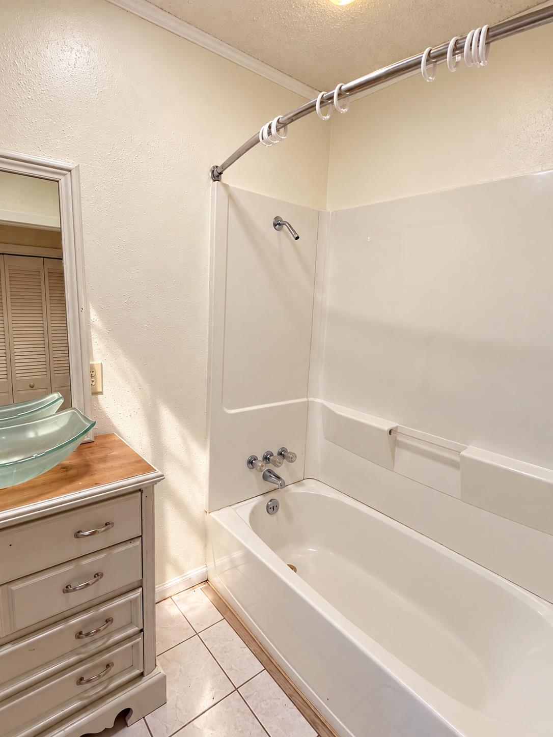 1525 S Harris Road Property Photo 11