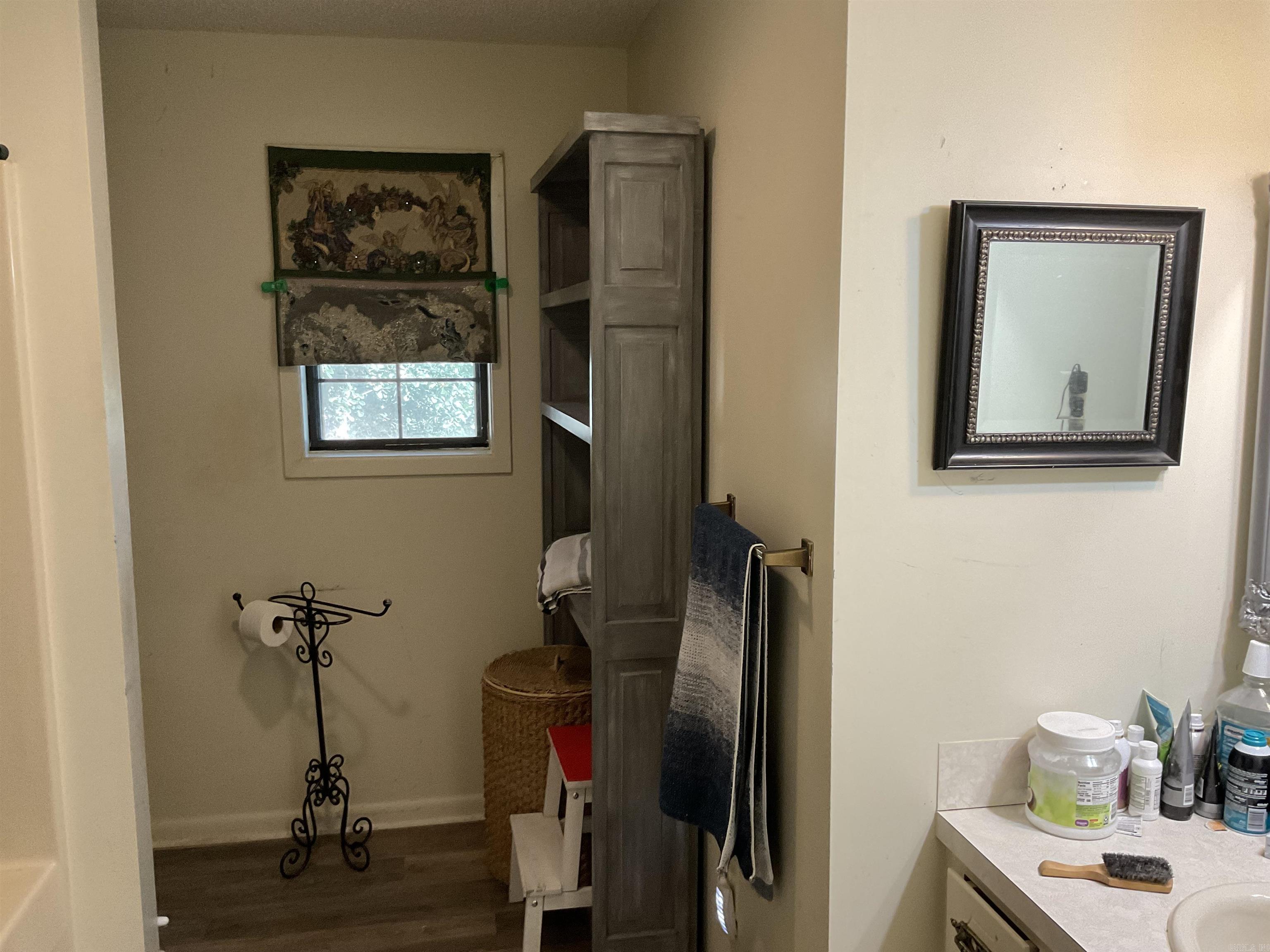 349 Hall Street Property Photo 11