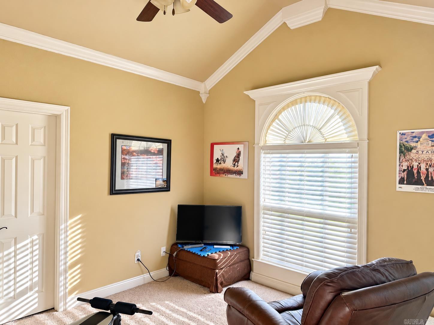 307 Cobblestone Drive Property Photo 15