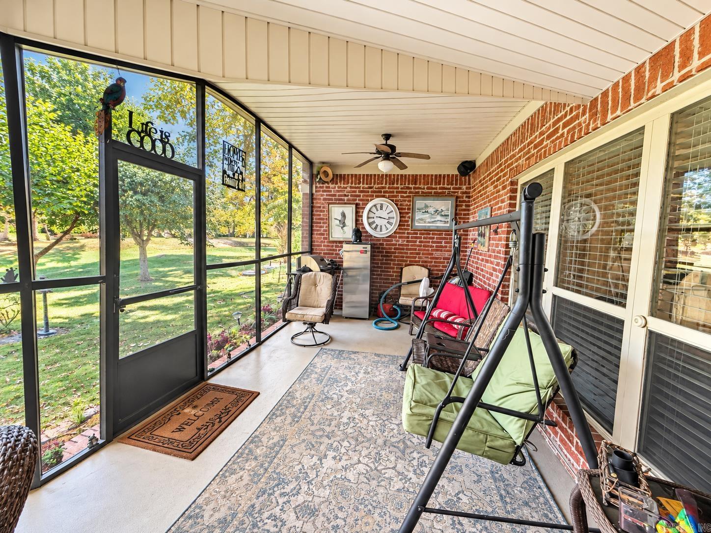 307 Cobblestone Drive Property Photo 41