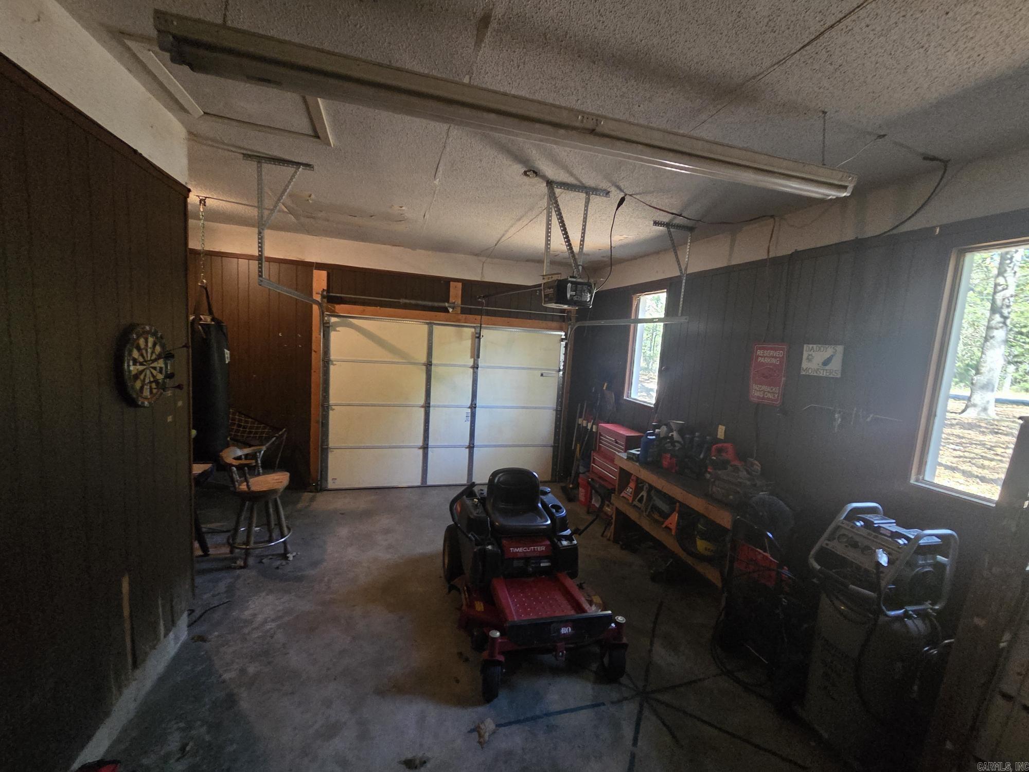 106 Woodland Drive Property Photo 33