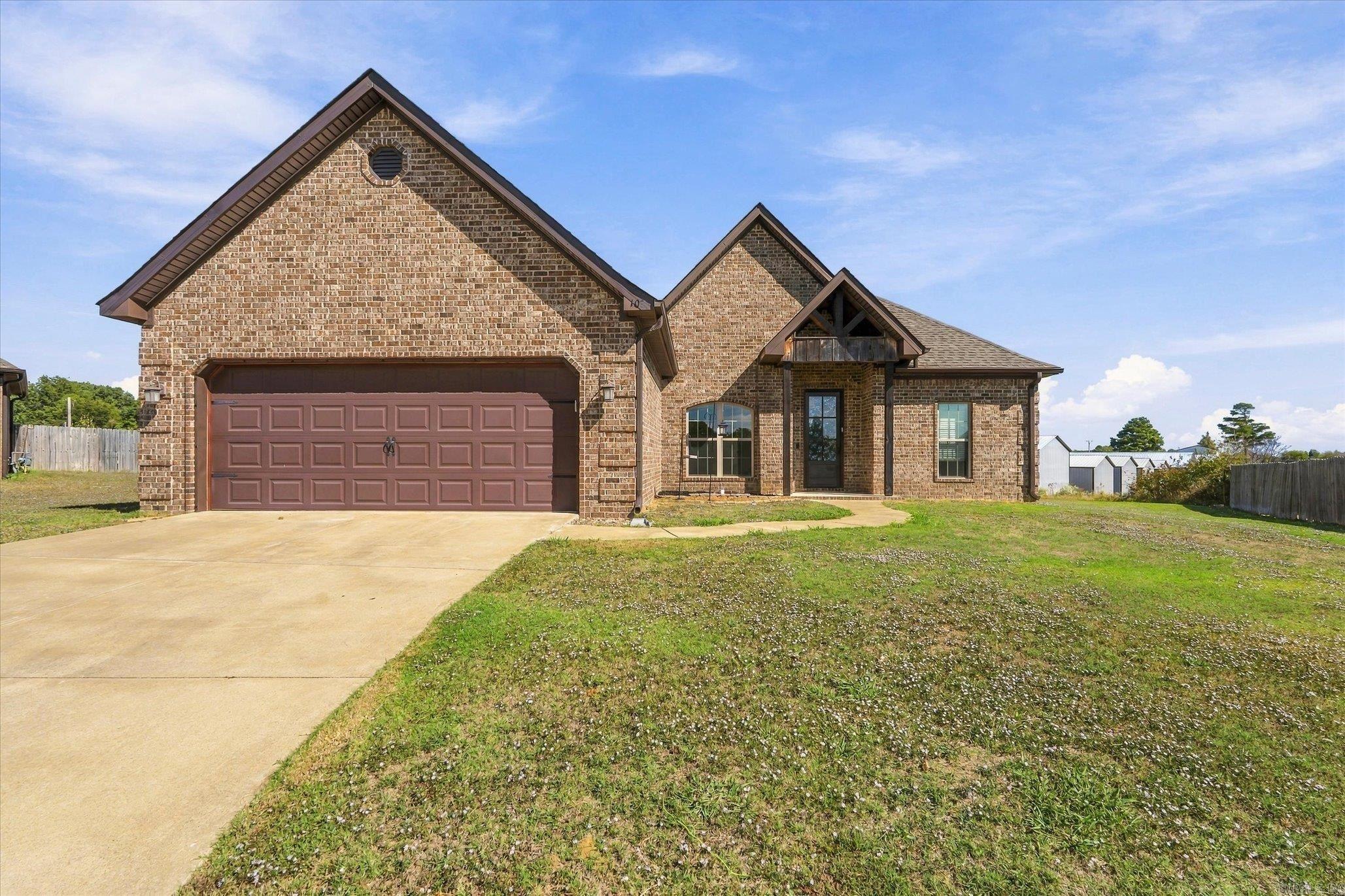 107 Sloan Circle Property Photo 1