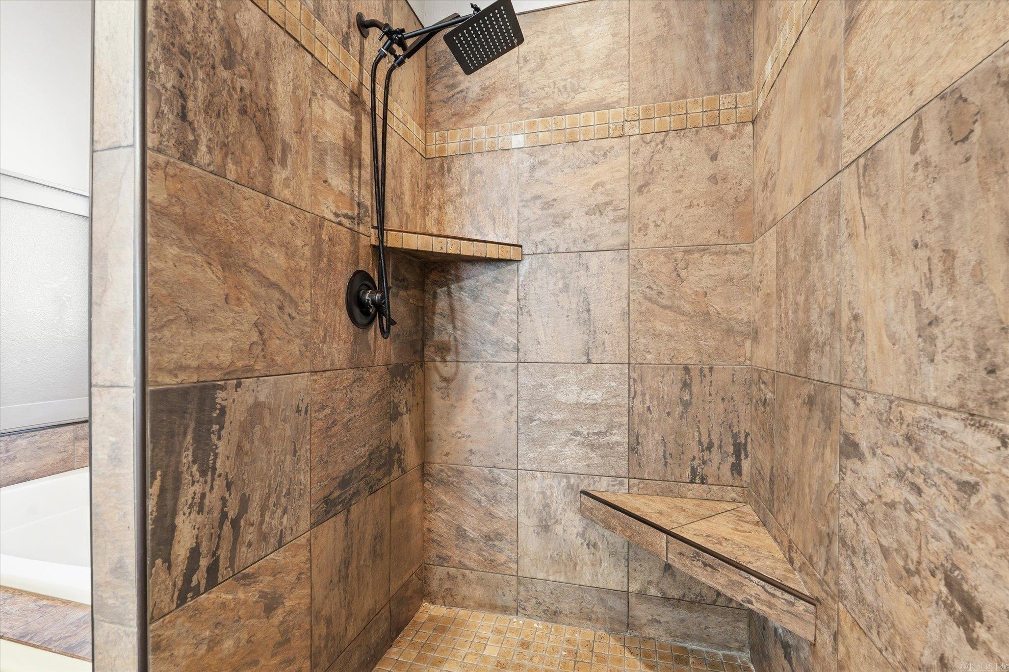 107 Sloan Circle Property Photo 10