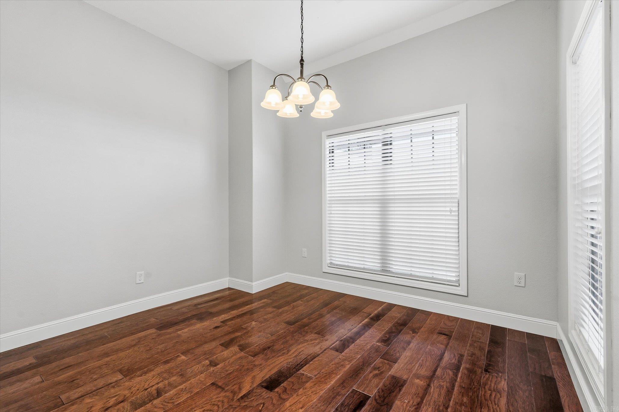 107 Sloan Circle Property Photo 24