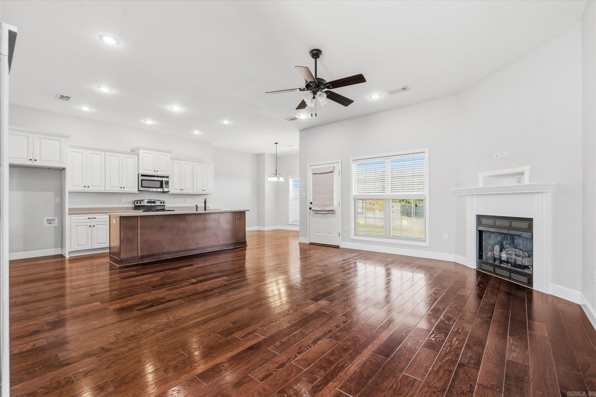 107 Sloan Circle Property Photo 28
