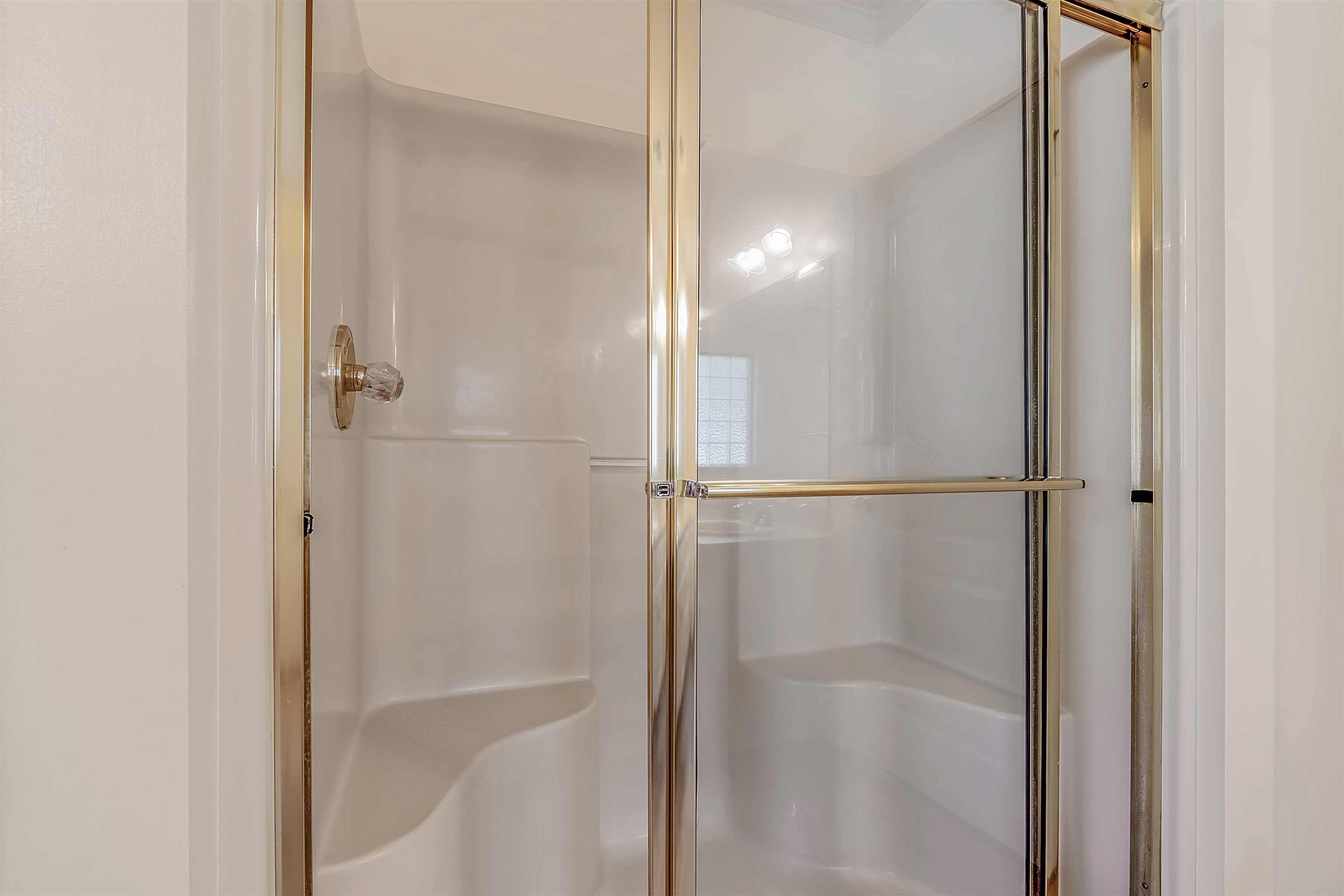 9 Oneida St Property Photo 24