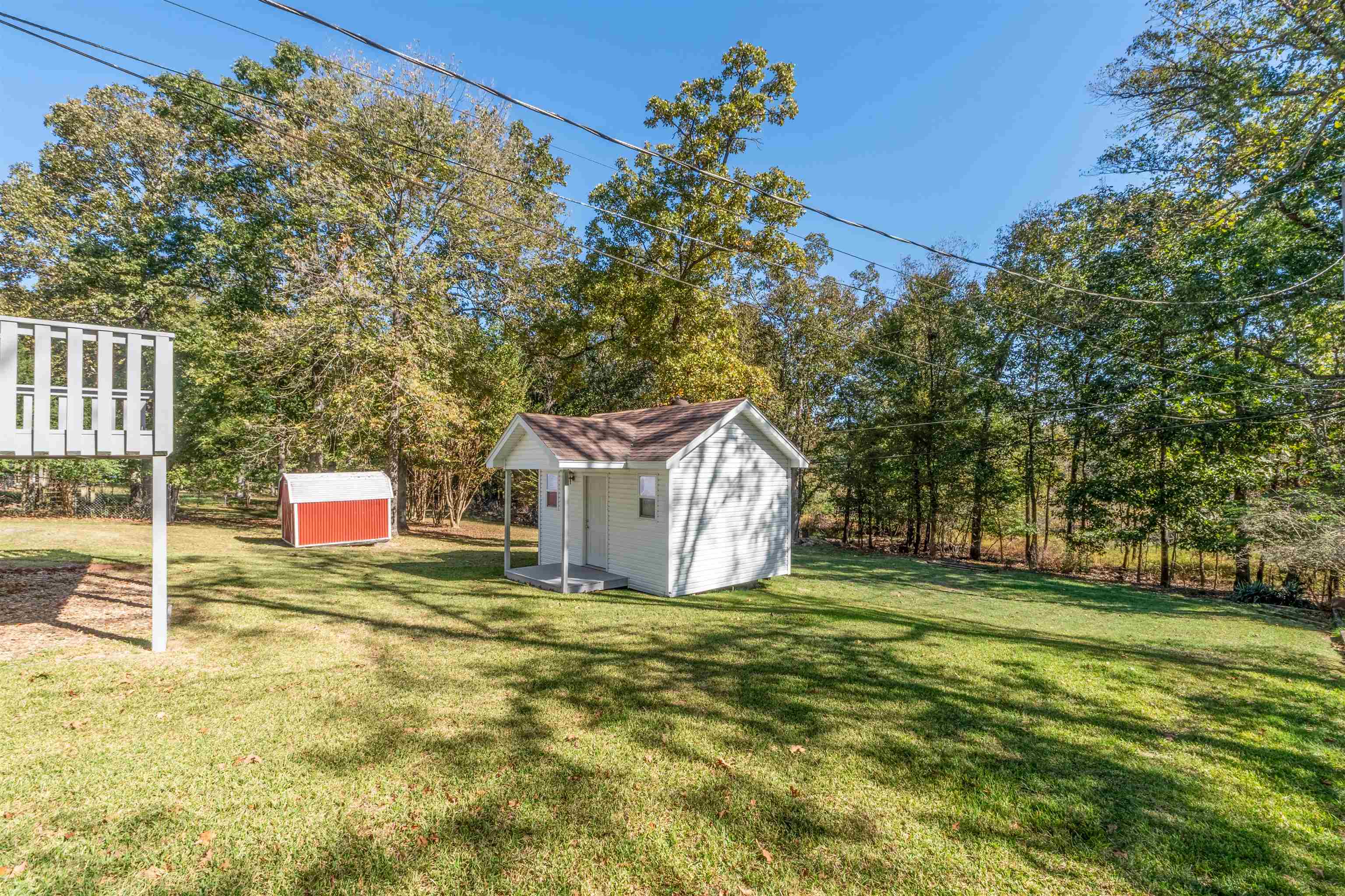 9 Oneida St Property Photo 33
