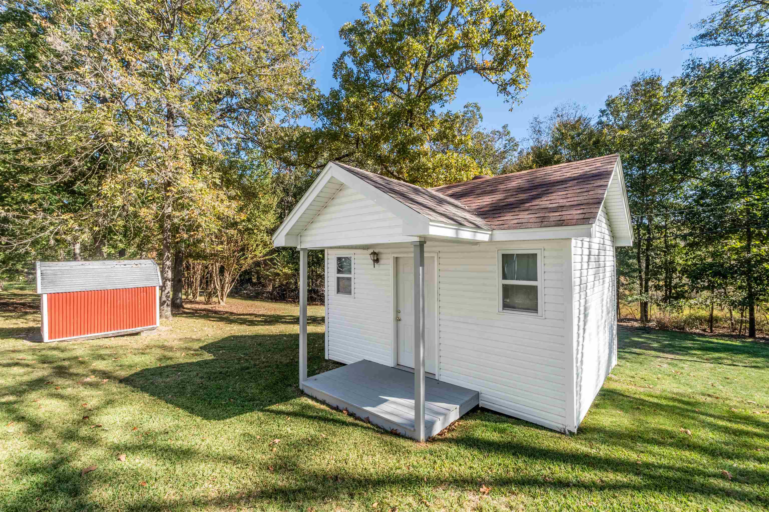 9 Oneida St Property Photo 34