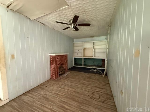 802 Maple Street Property Photo 4