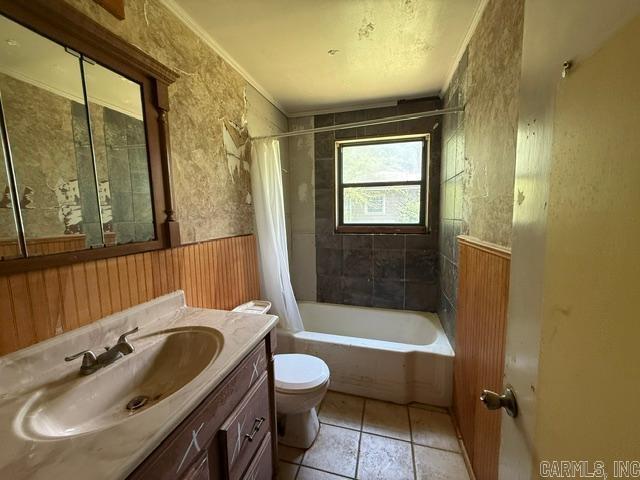 802 Maple Street Property Photo 8