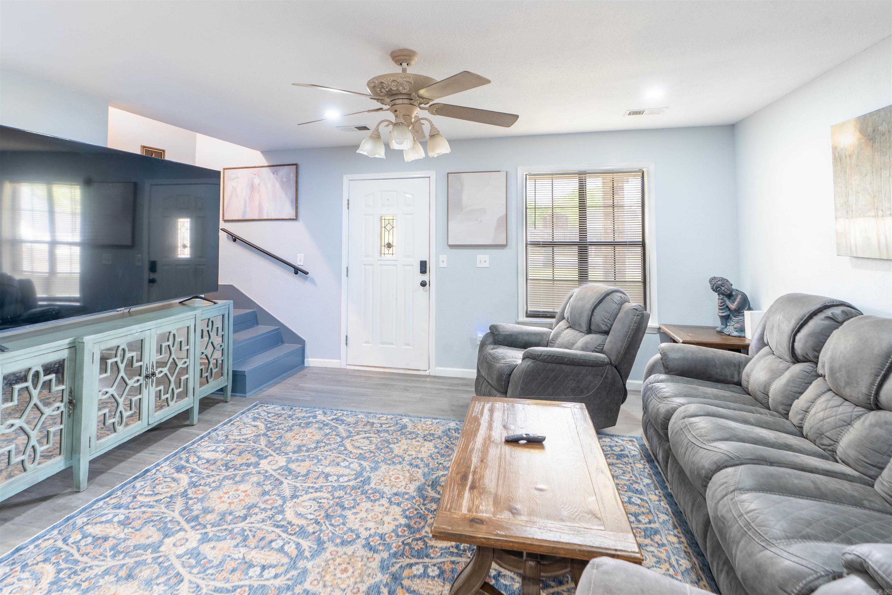 1205 Golf Course Property Photo 6