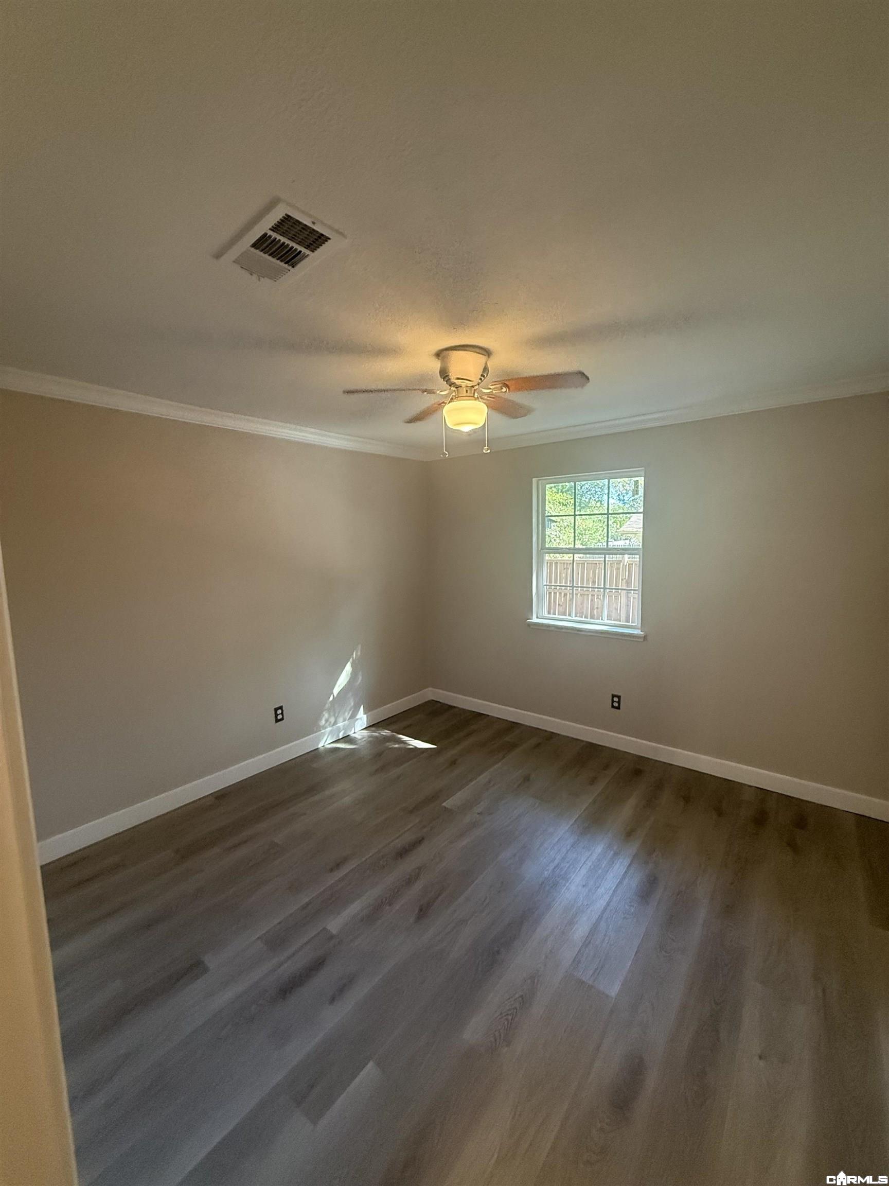10001 Warren Drive Property Photo 19