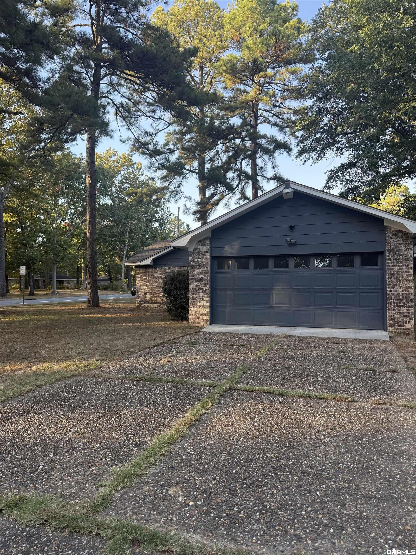10001 Warren Drive Property Photo 28