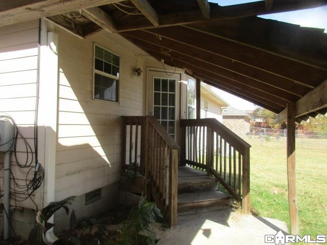 8 Porter Property Photo 6