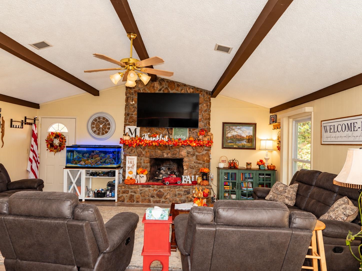 2501 Woodland Bluff Drive Property Photo 10