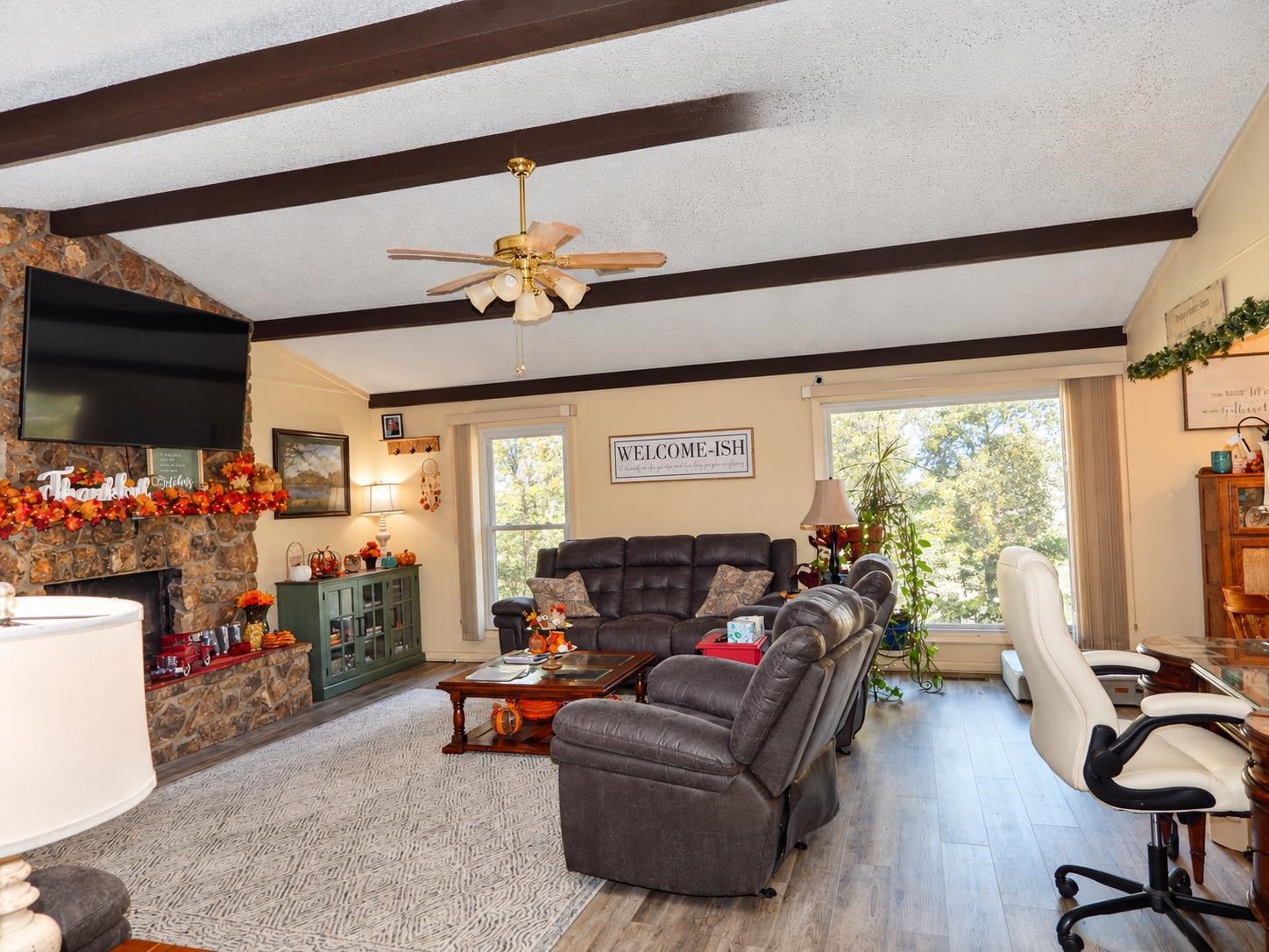 2501 Woodland Bluff Drive Property Photo 12