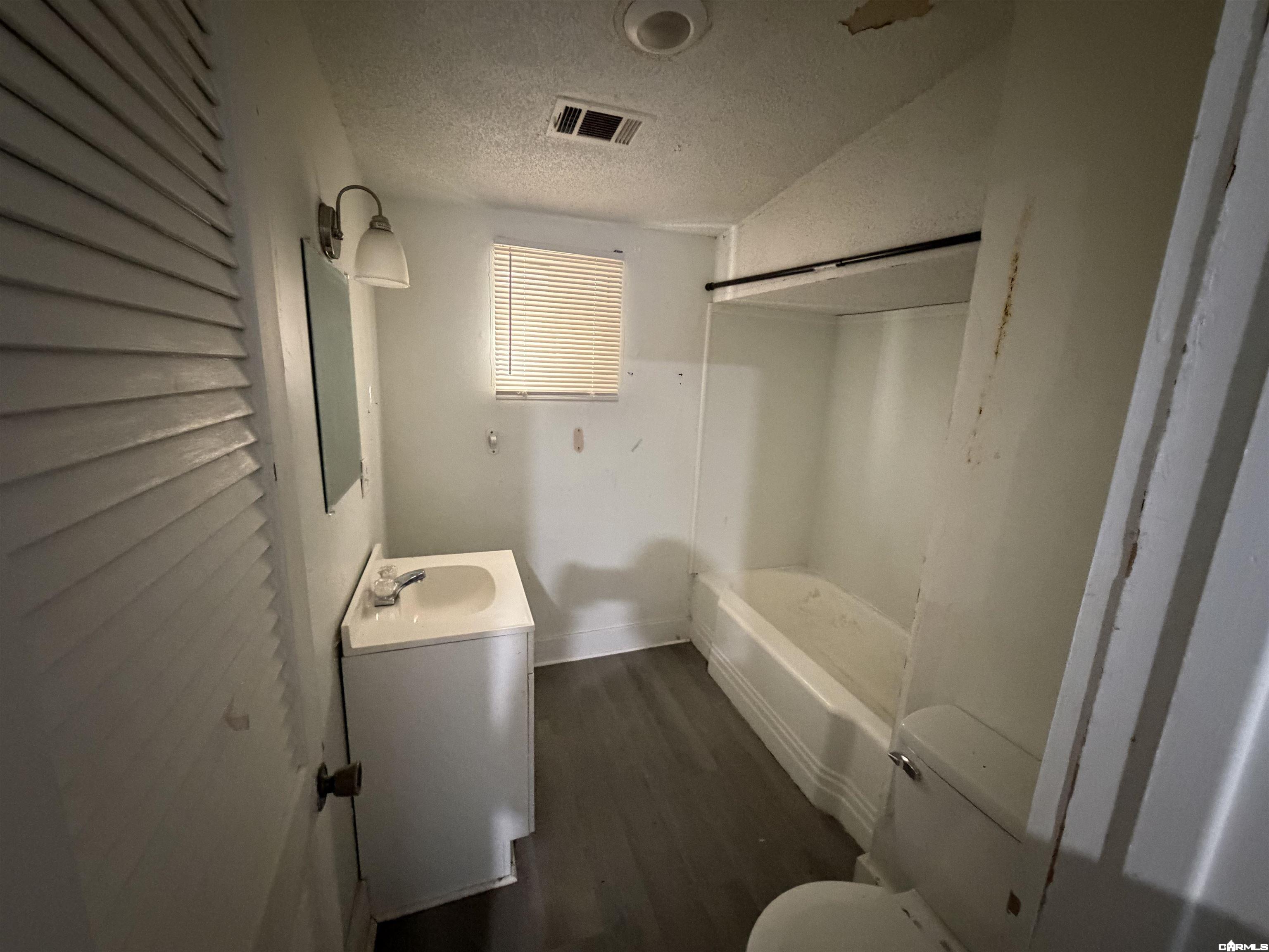 4500 W 28th Property Photo 17