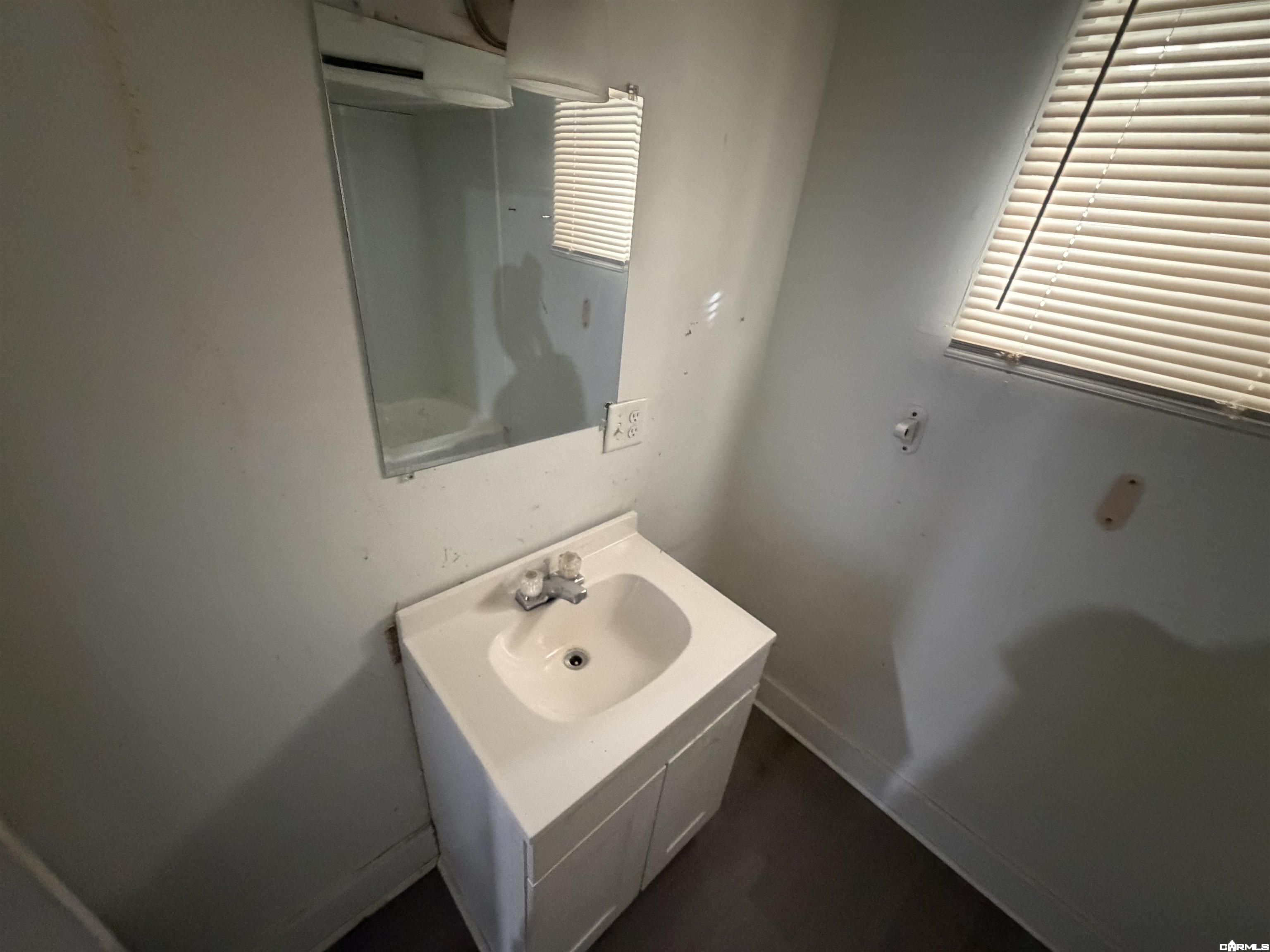 4500 W 28th Property Photo 19