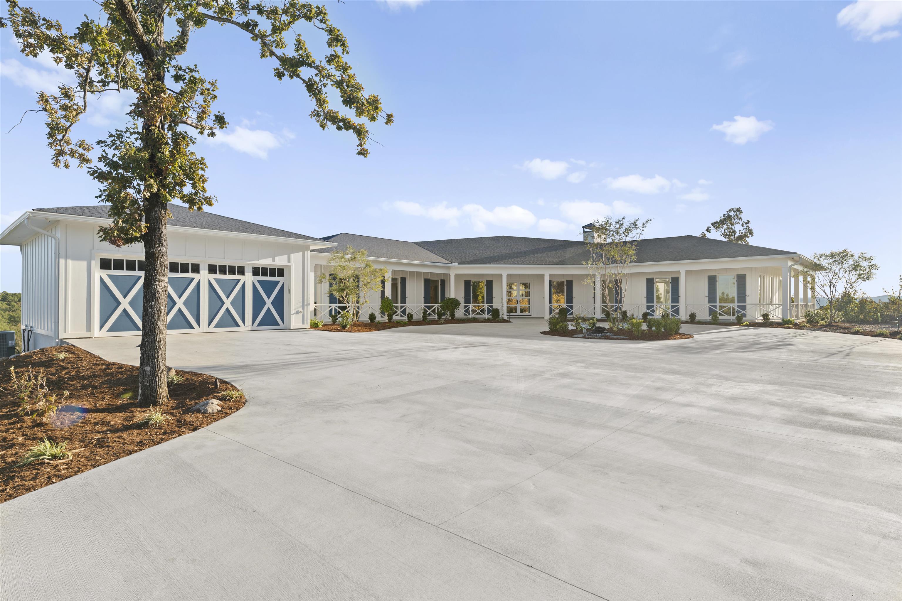 22301 Waterview Drive Property Photo 1