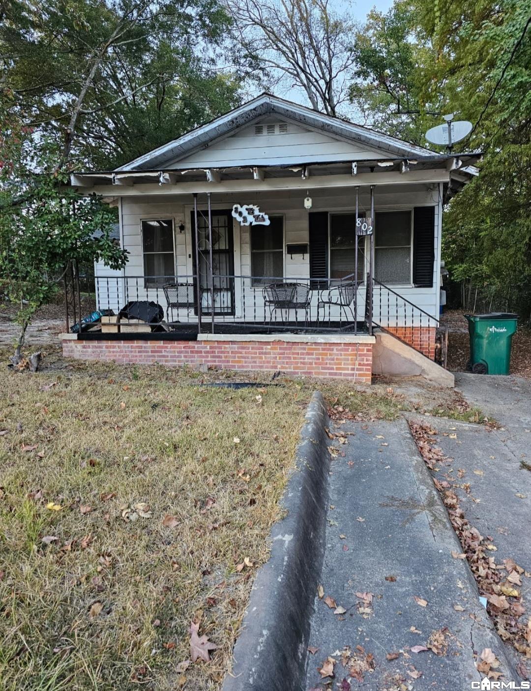 802 Robinson Street Property Photo 1