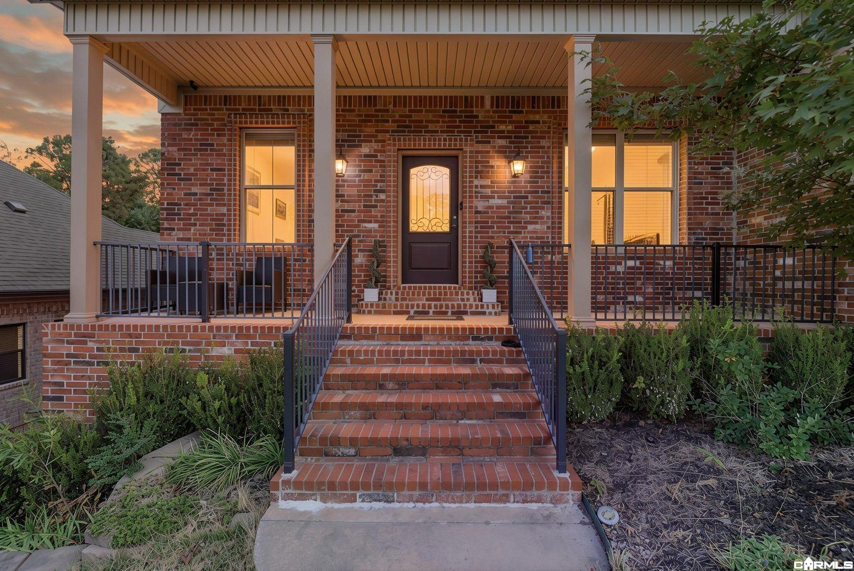 6 Commentry Drive Property Photo 3