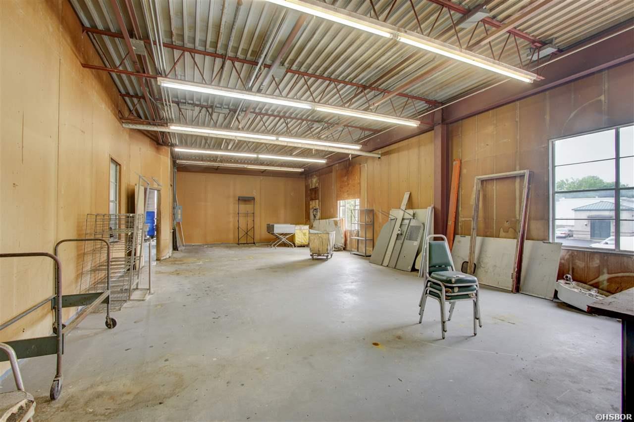 225 Malvern Avenue Property Photo 11