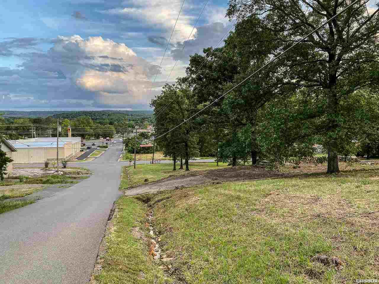 000 Amity Road Property Photo 5