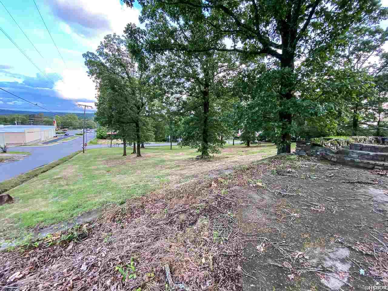 000 Amity Road Property Photo 18