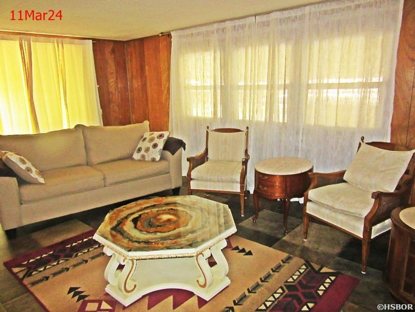218 Lee Barron Loop Property Photo 2