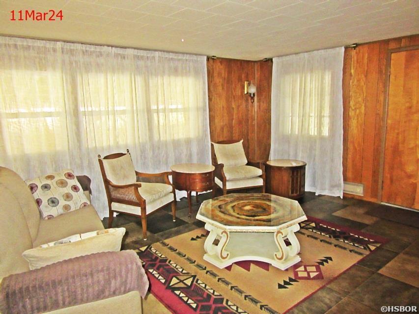 218 Lee Barron Loop Property Photo 3