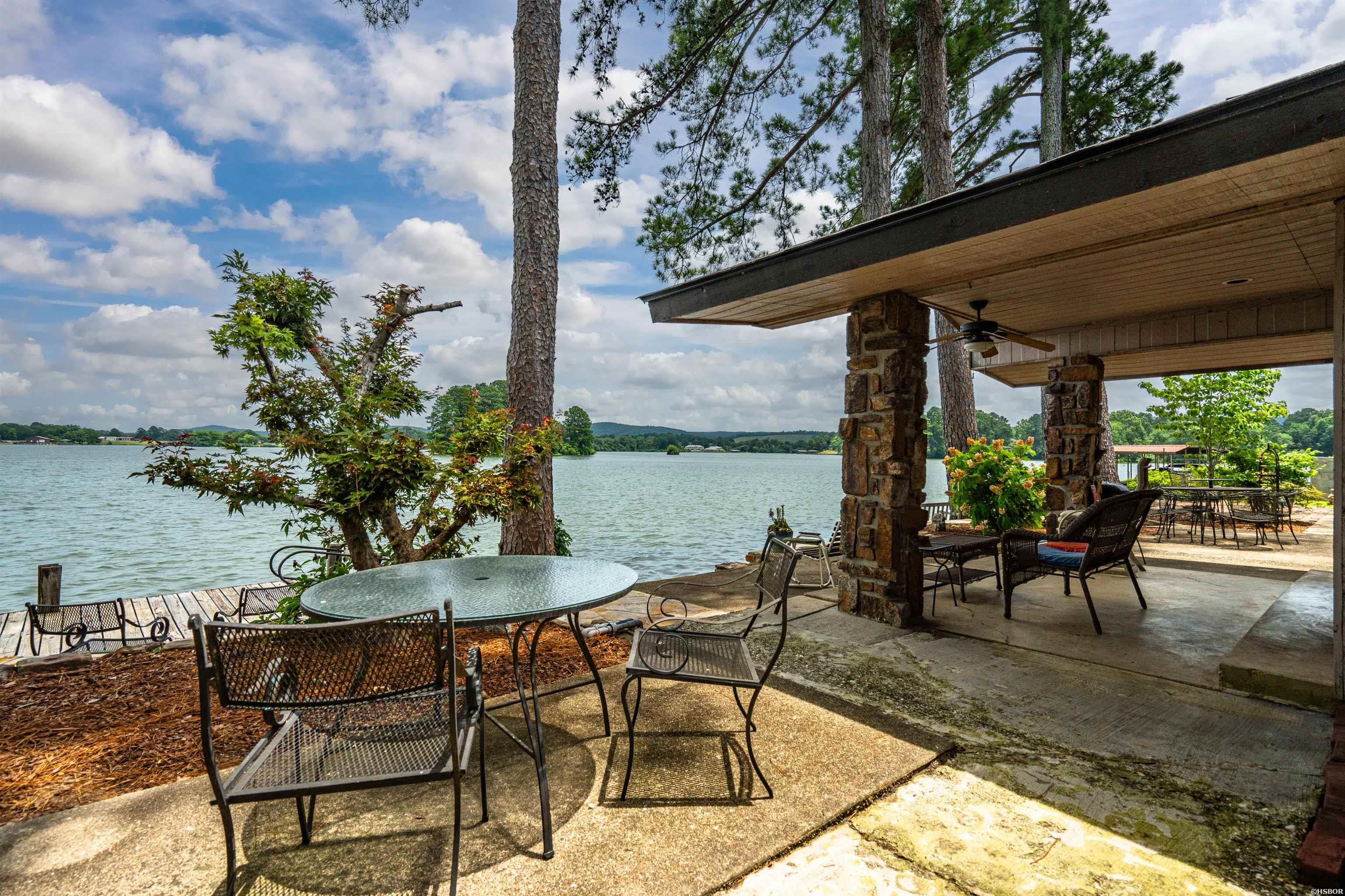 462 Caroline Acres Point Property Photo 7