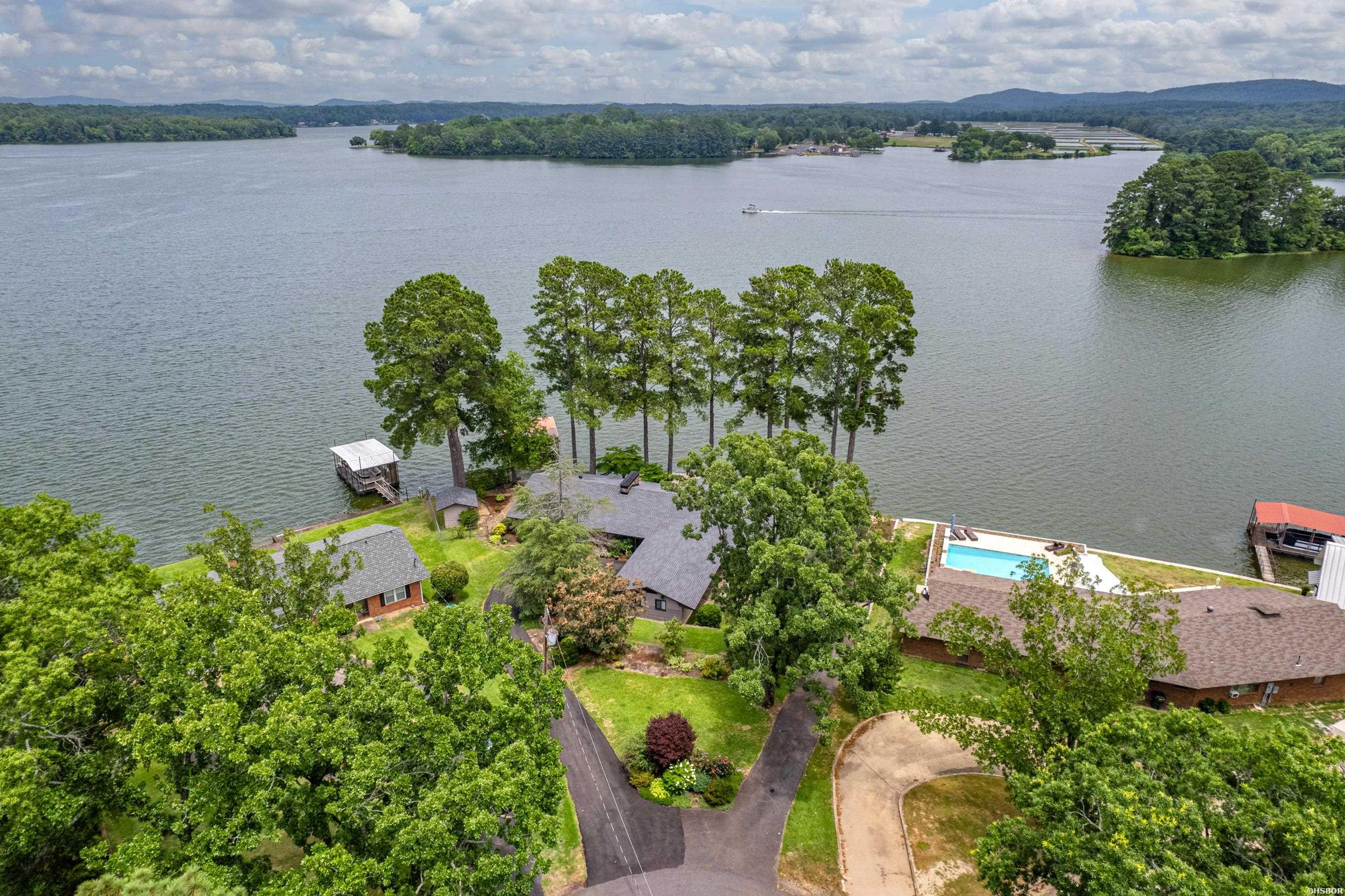 462 Caroline Acres Point Property Photo 43