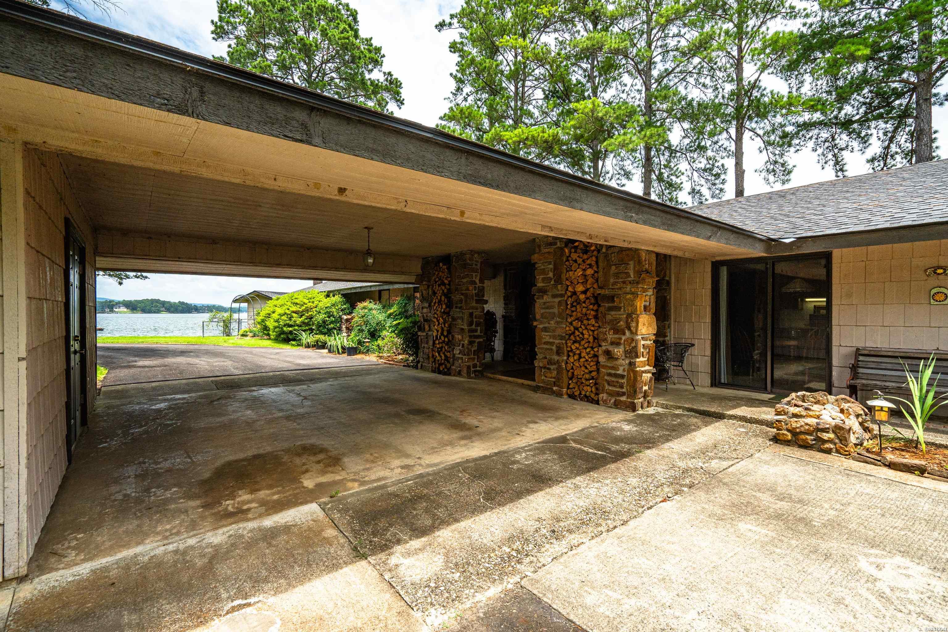 462 Caroline Acres Point Property Photo 48