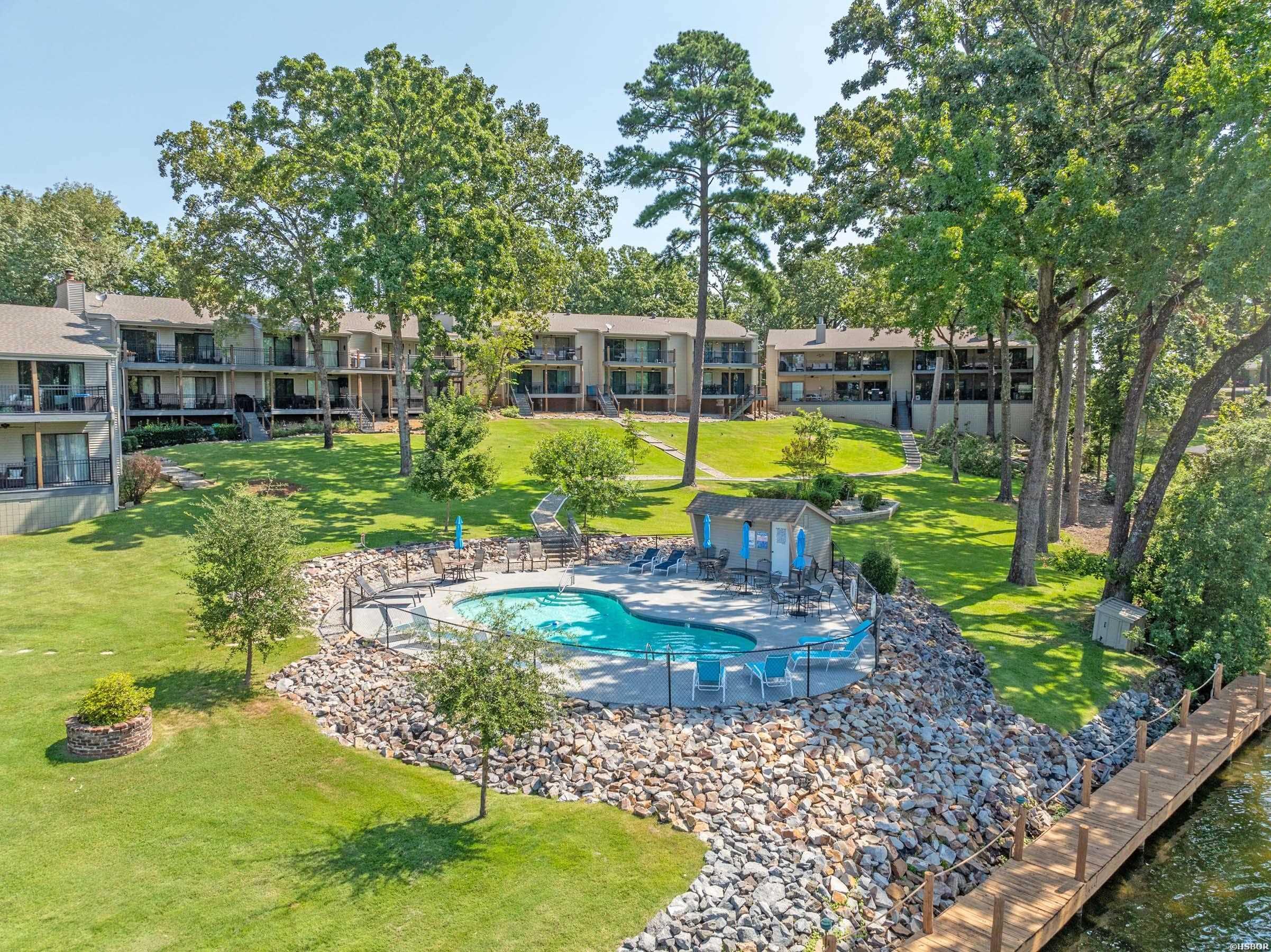 208 DAFFODIL Property Photo 1