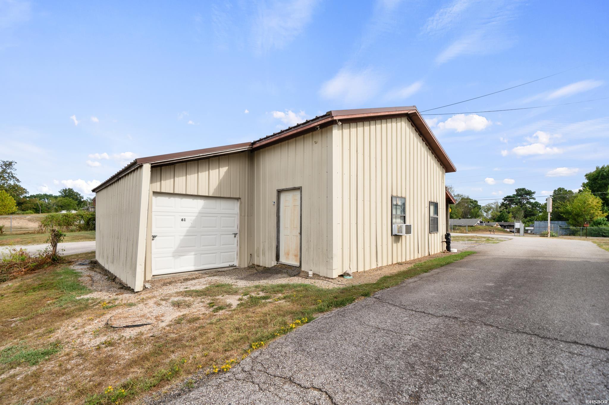 4975 Malvern Avenue Property Photo 14