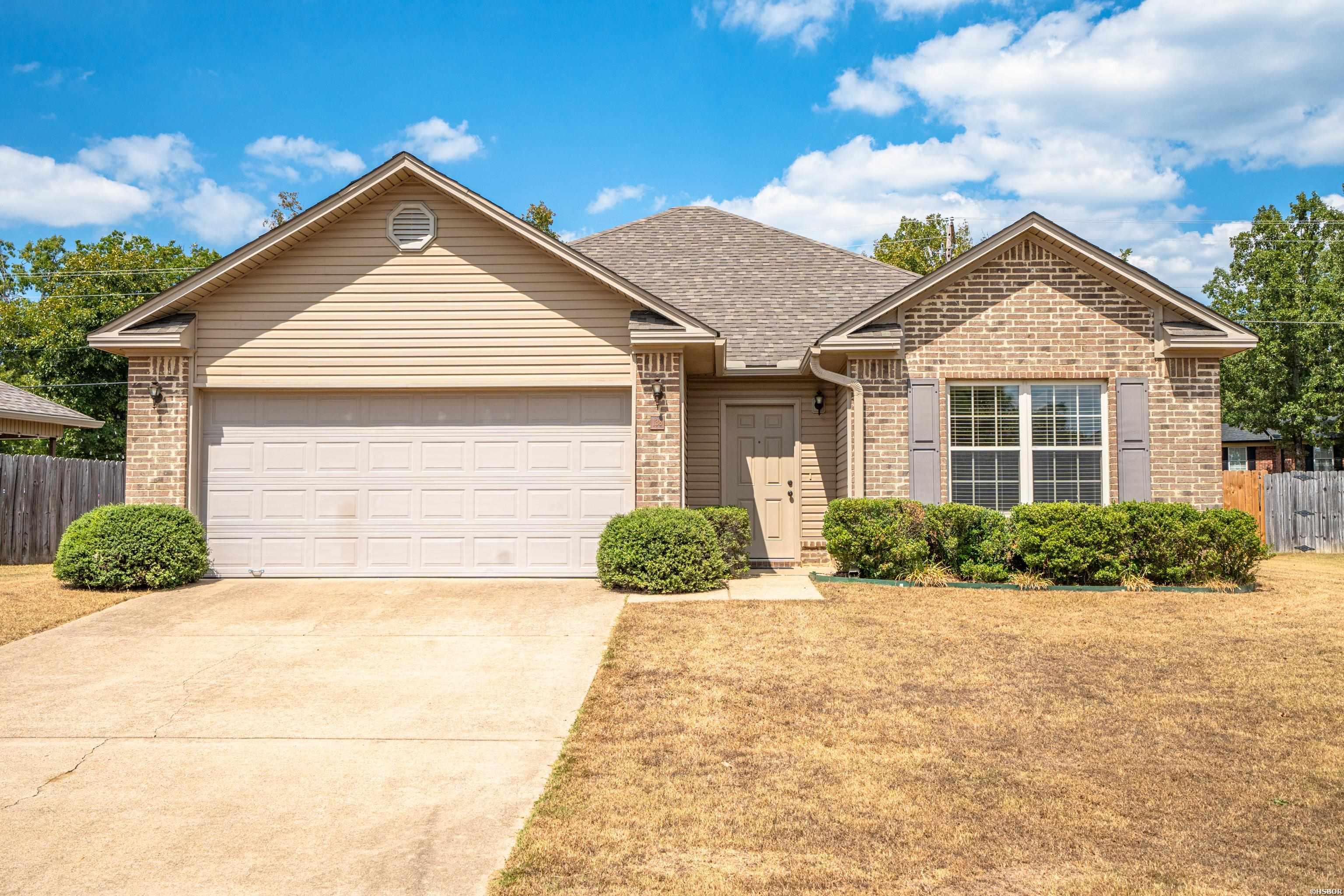 138 Durham Loop Property Photo