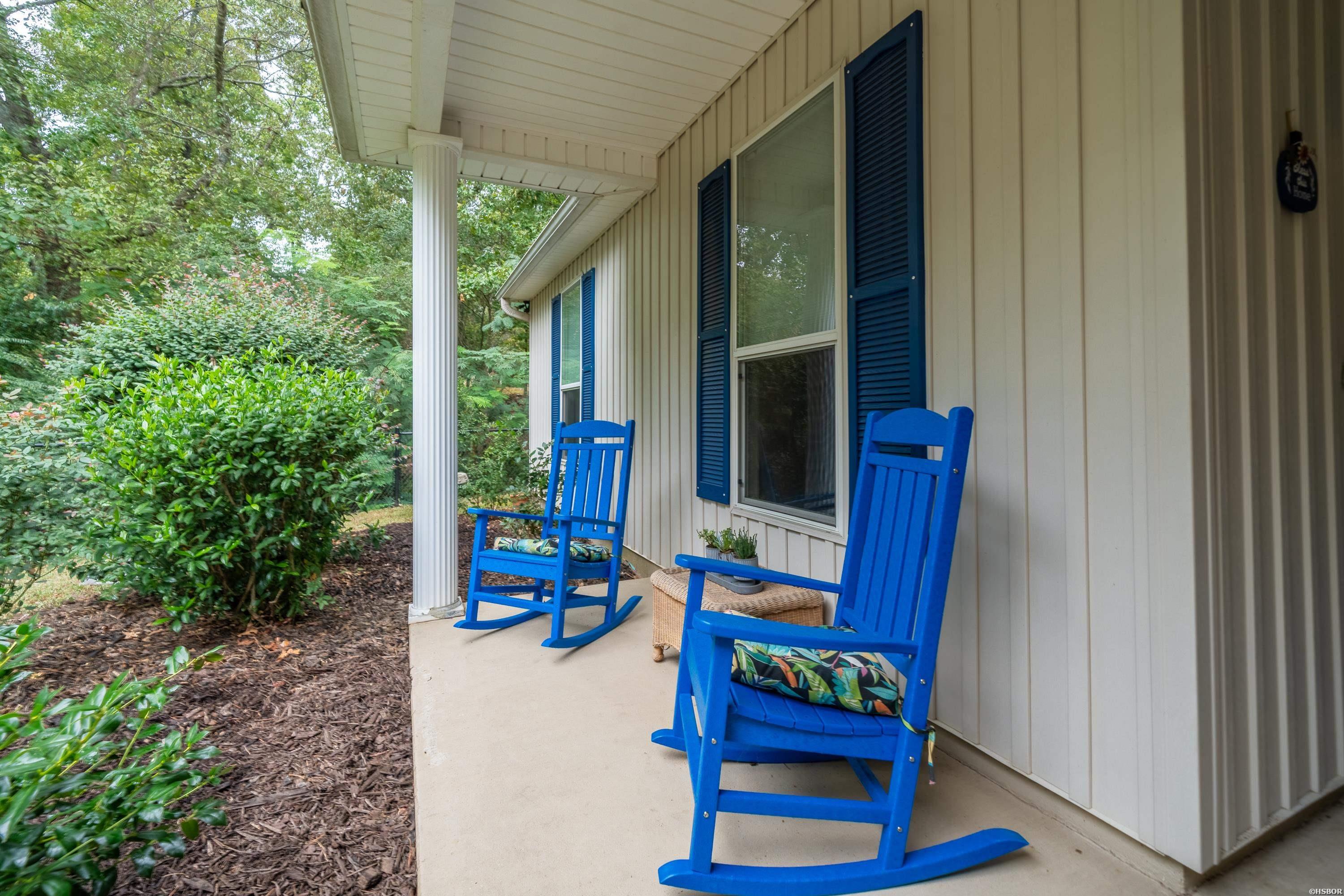 108 Secluded Court Property Photo 7