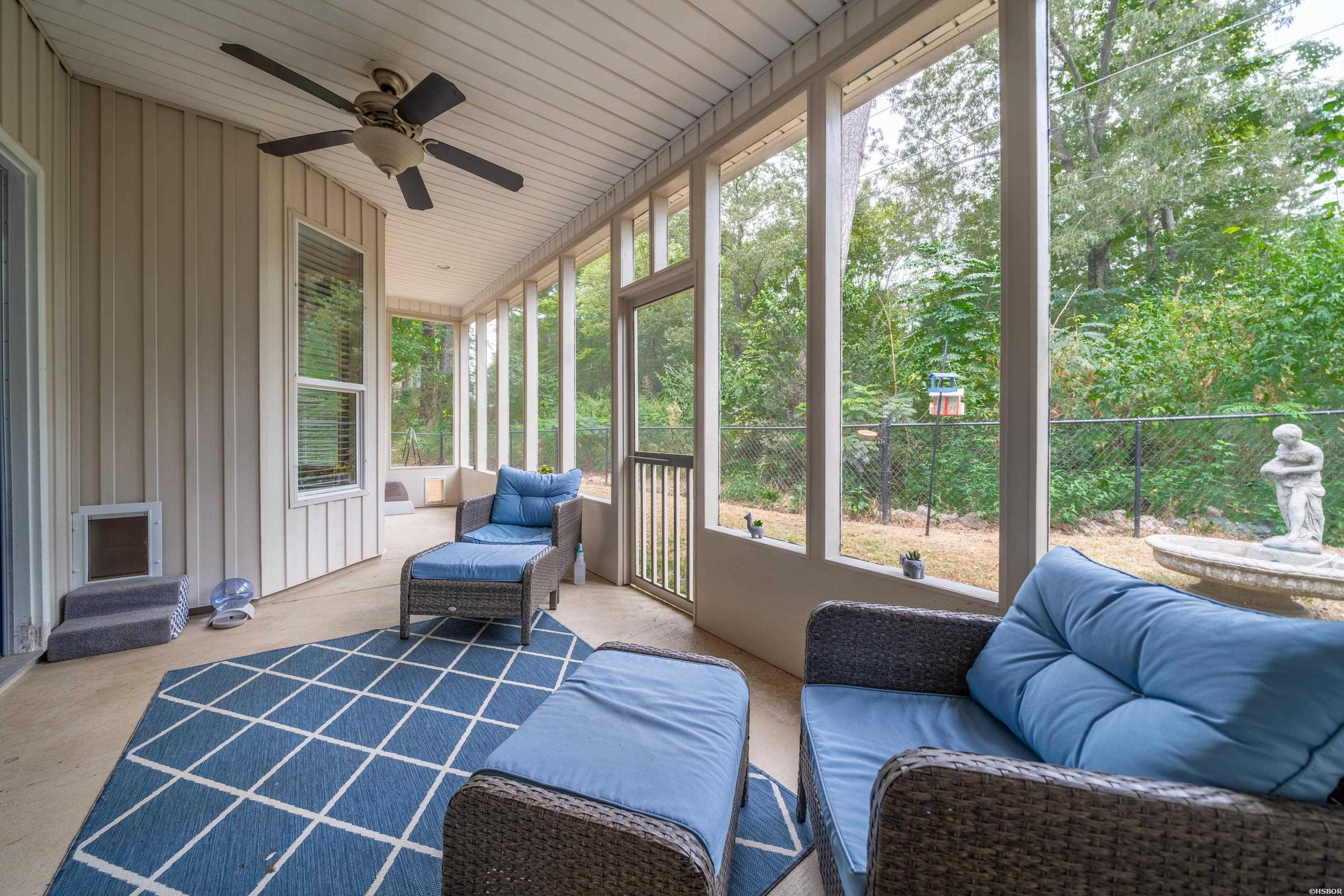 108 Secluded Court Property Photo 14