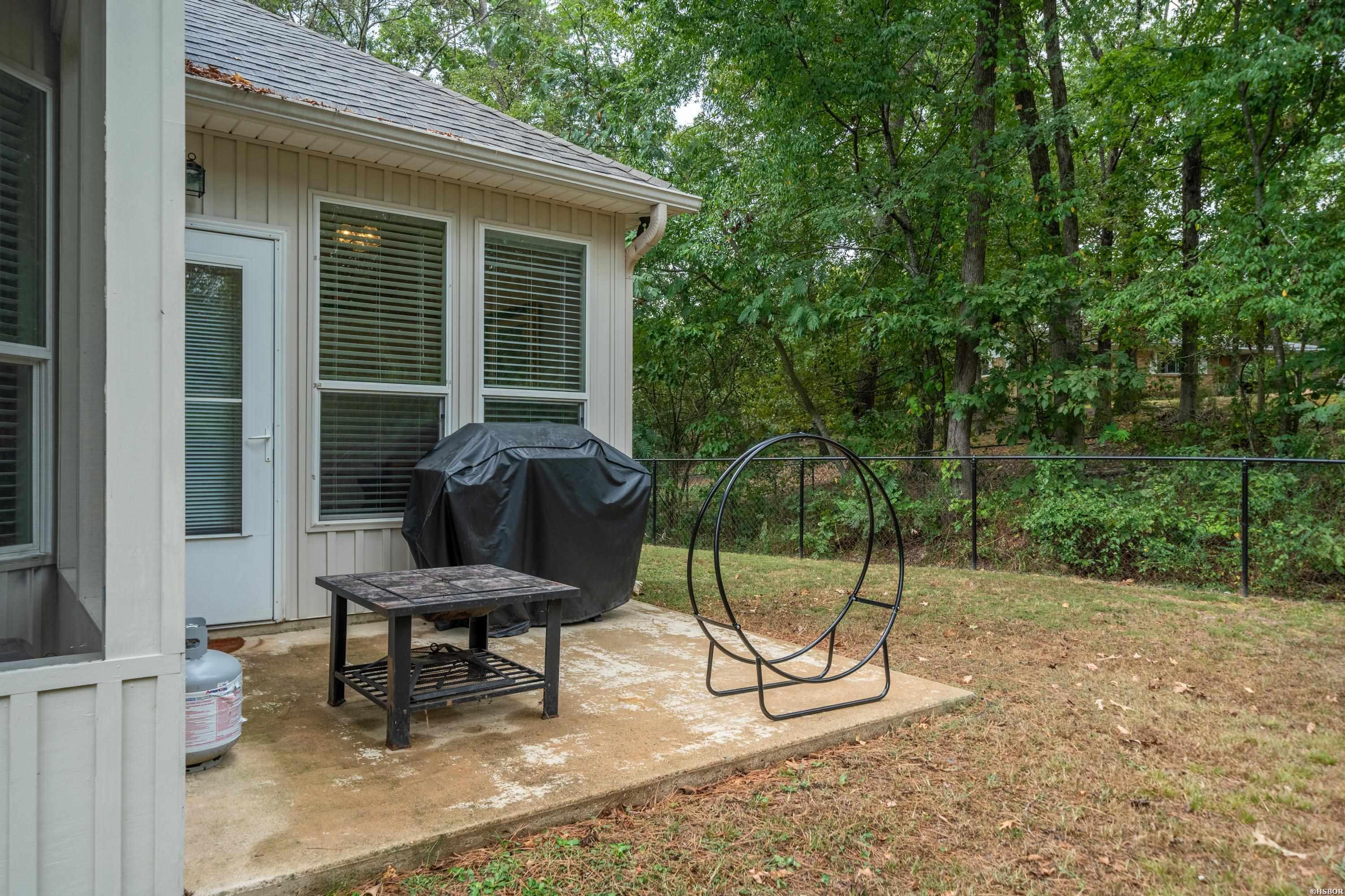 108 Secluded Court Property Photo 37